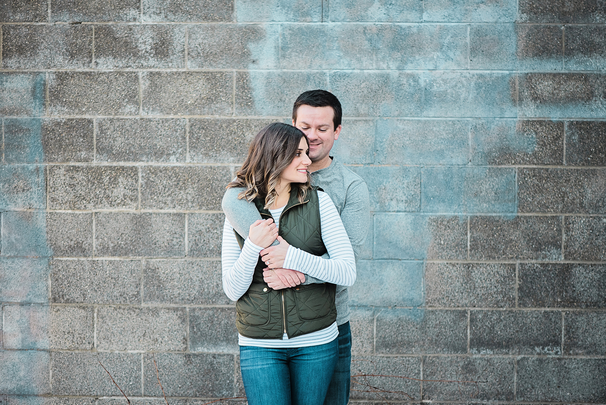 Atwood Ave engagement session