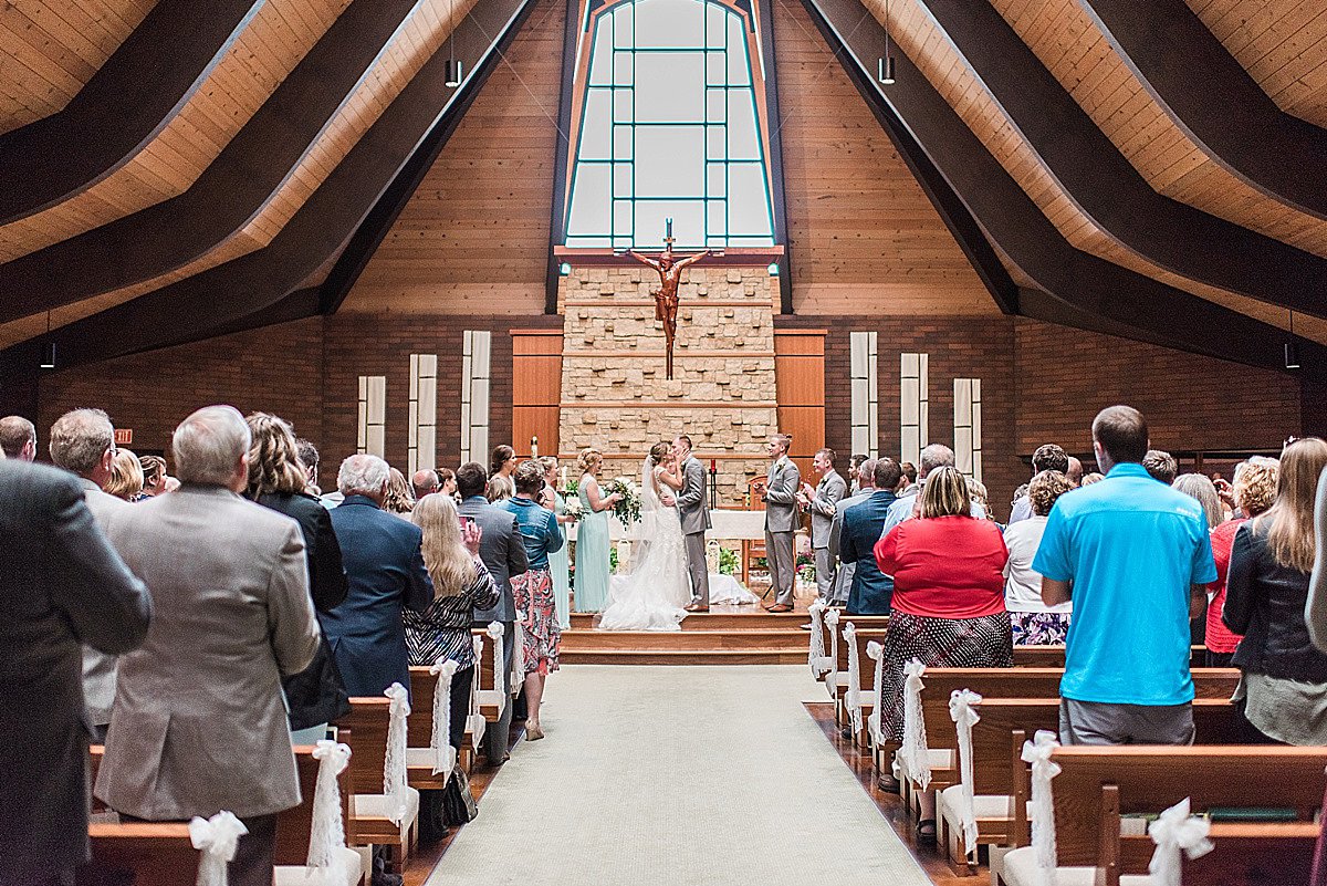 Sugarland Barn Arena, WI Wedding Photographer