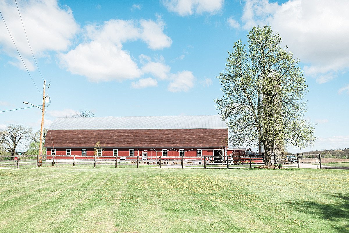 Sugarland Barn Arena, WI Wedding Photographer