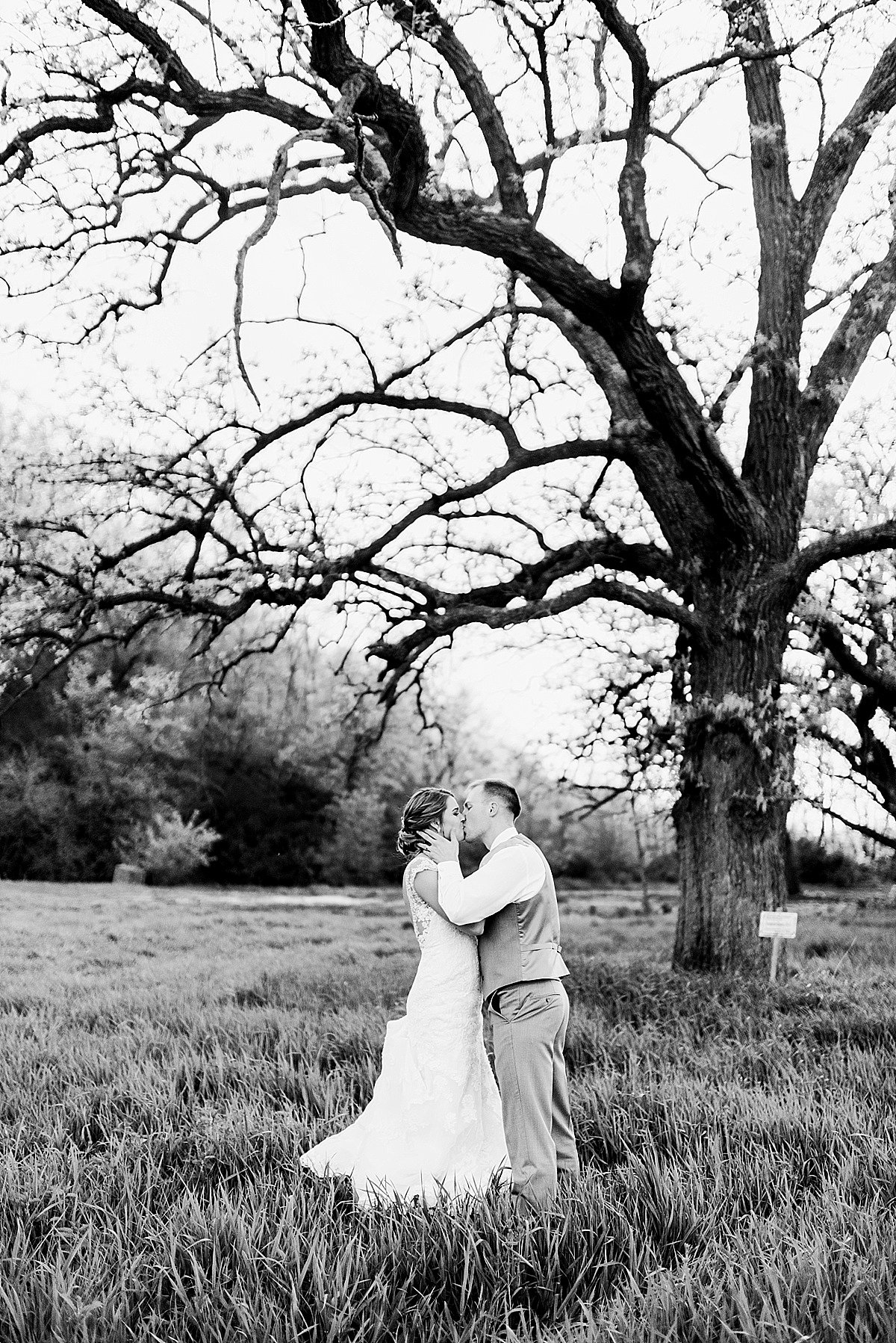 Sugarland Barn Arena, WI Wedding Photographer