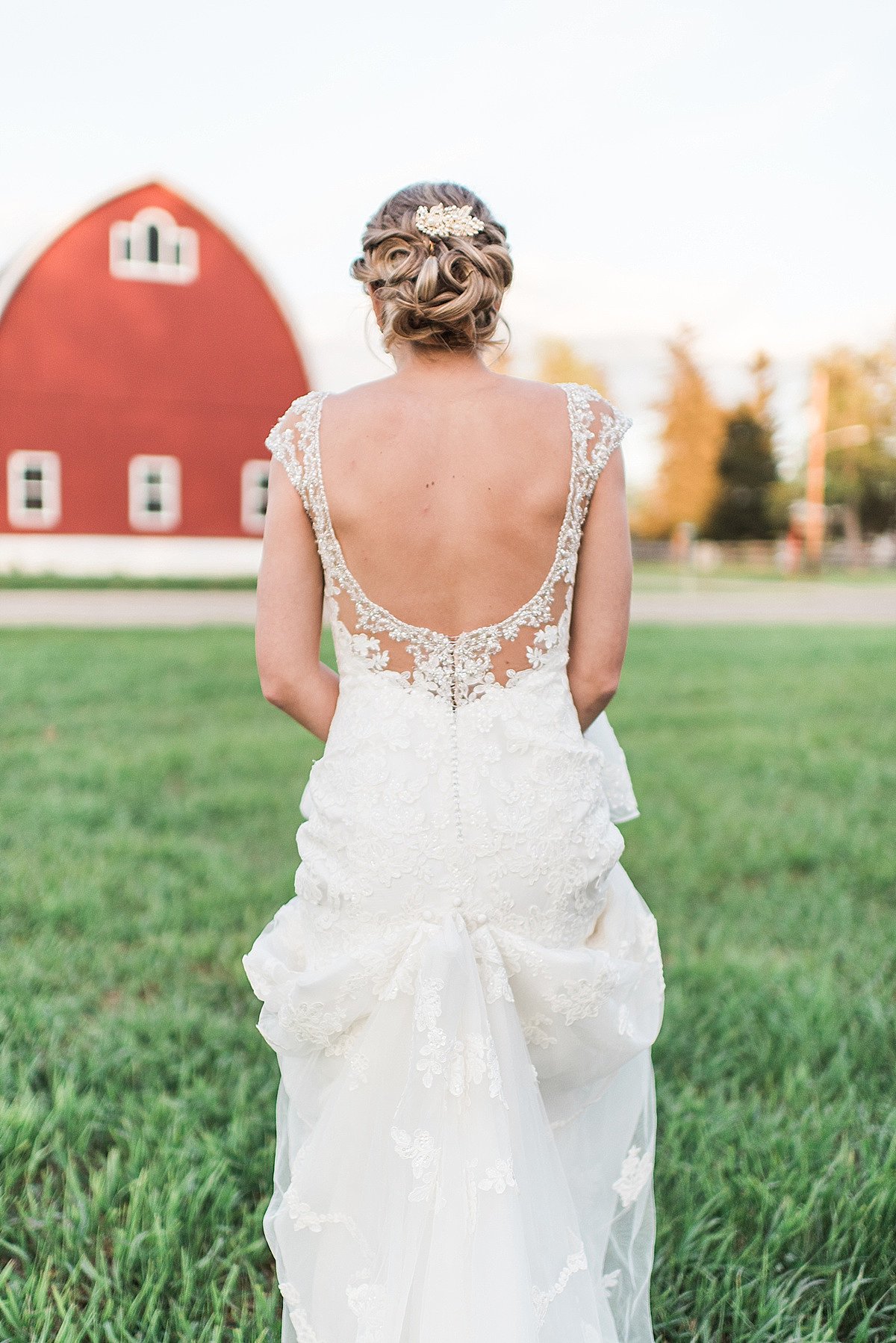 Sugarland Barn Arena, WI Wedding Photographer