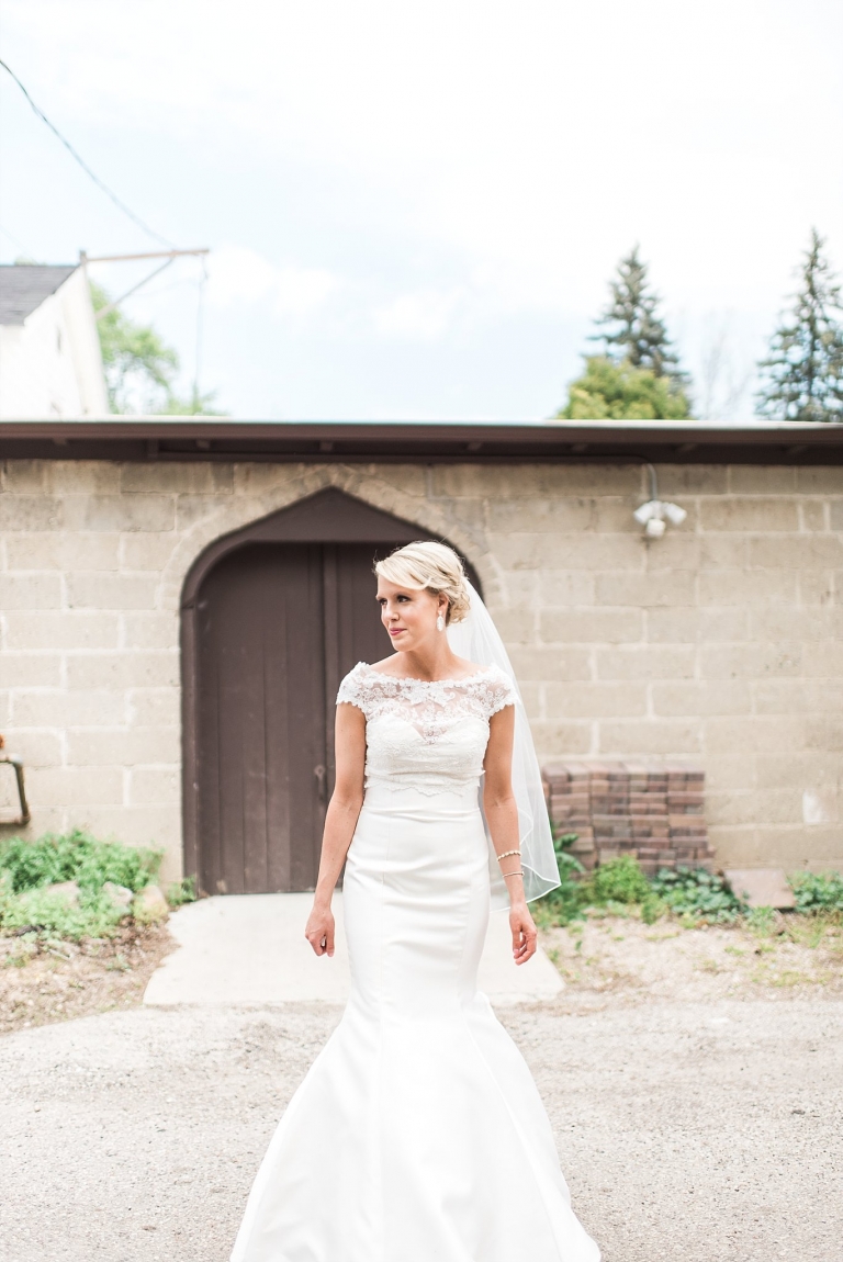 The Riviera Ballroom Lake Geneva Wi Wedding Photographers Larissa Marie Photography 