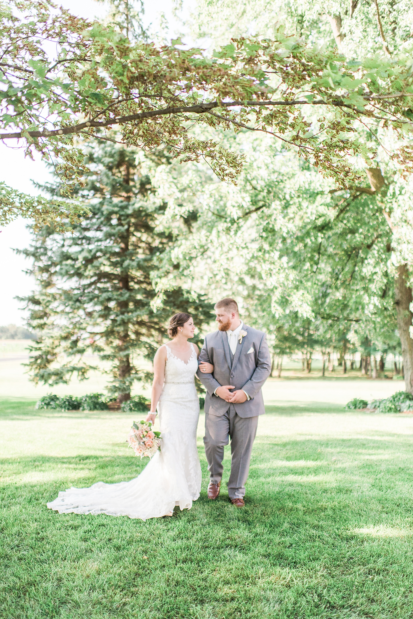 Brighton Acres Oshkosh, WI Wedding Photographer