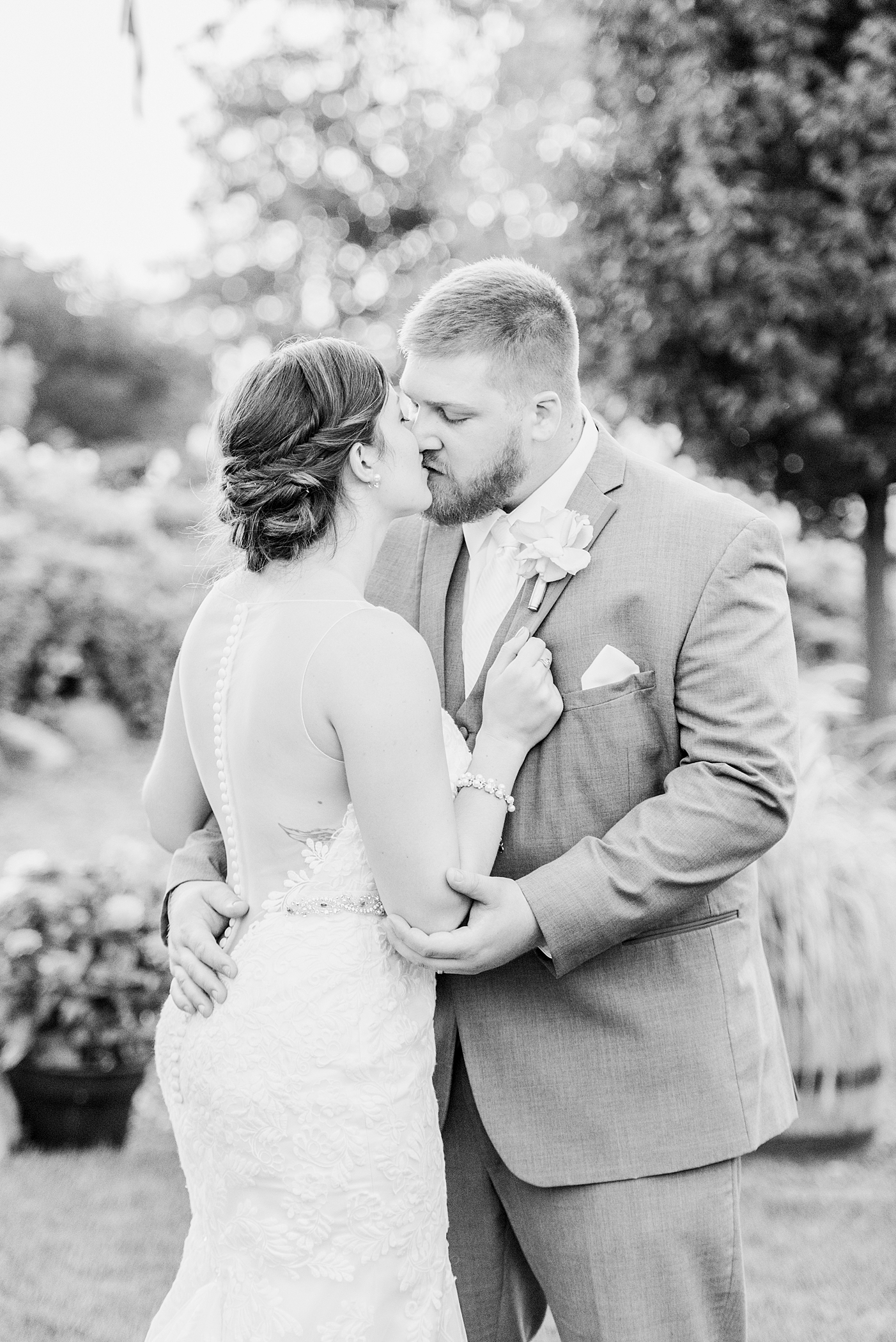 Brighton Acres Oshkosh, WI Wedding Photographer