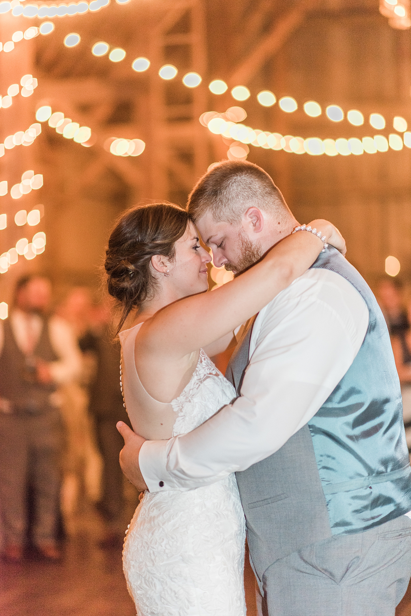 Brighton Acres Oshkosh, WI Wedding Photographer