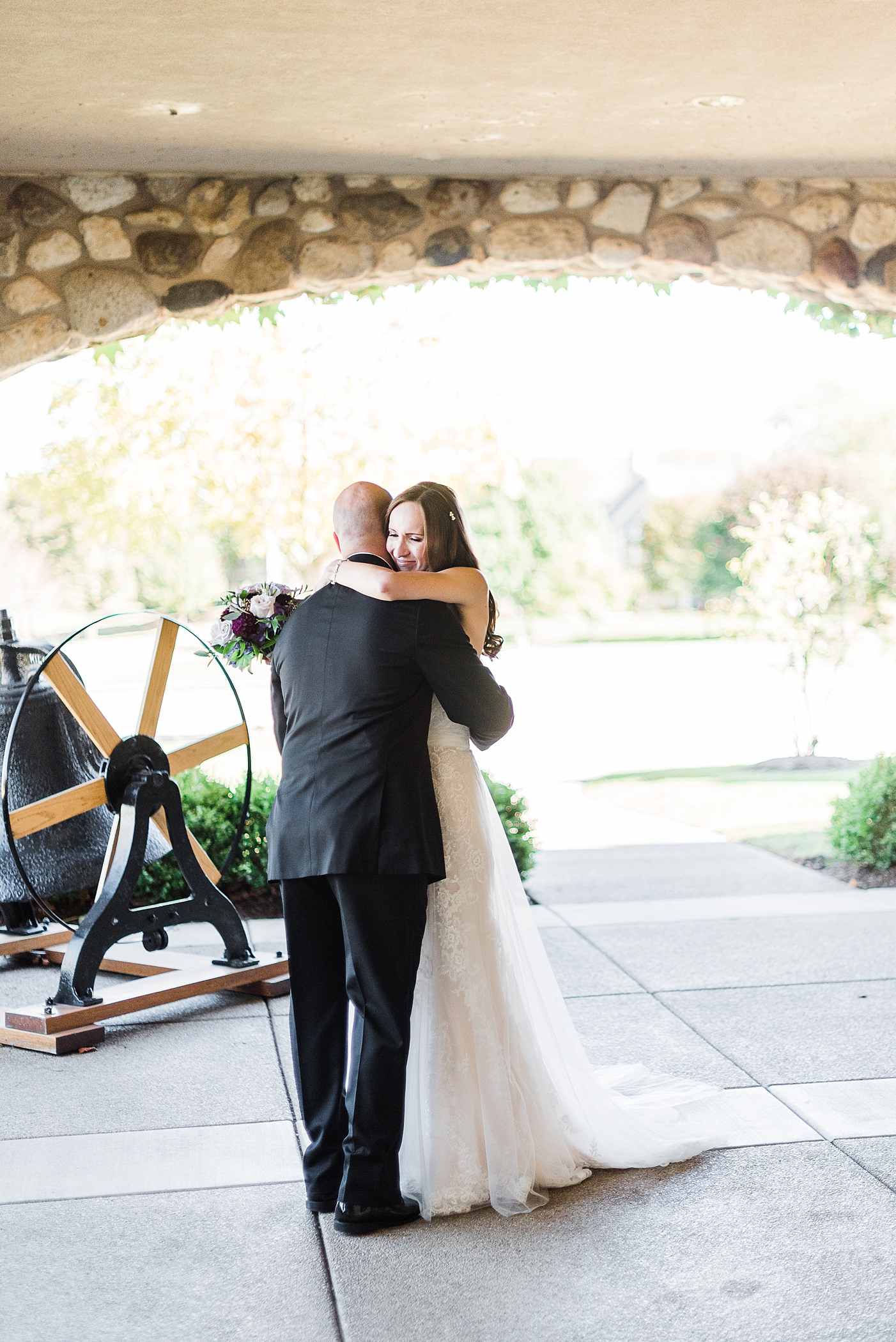 Boulder Ridge Country Club Wedding Photographer