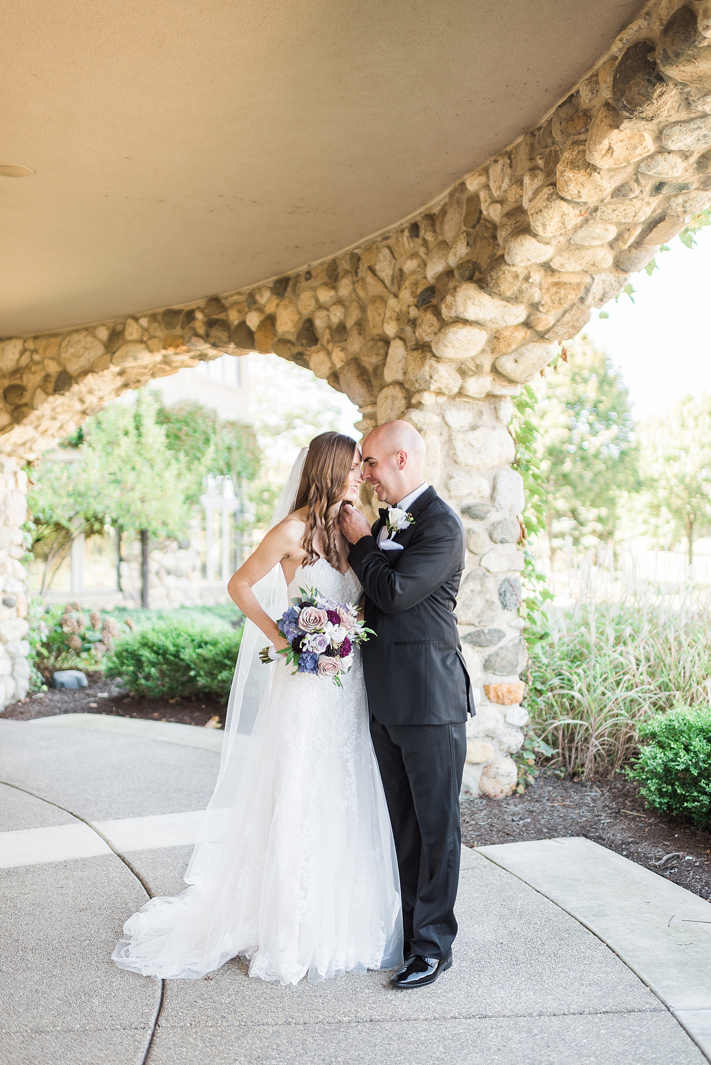 Boulder Ridge Country Club Wedding Photographer