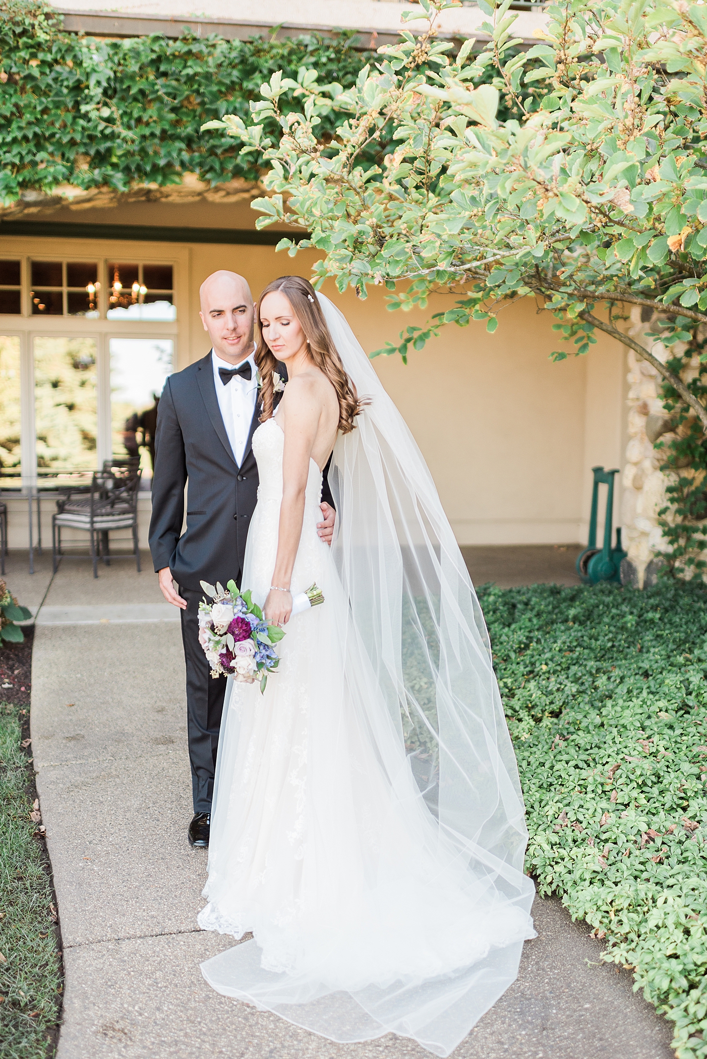 Boulder Ridge Country Club Wedding Photographer