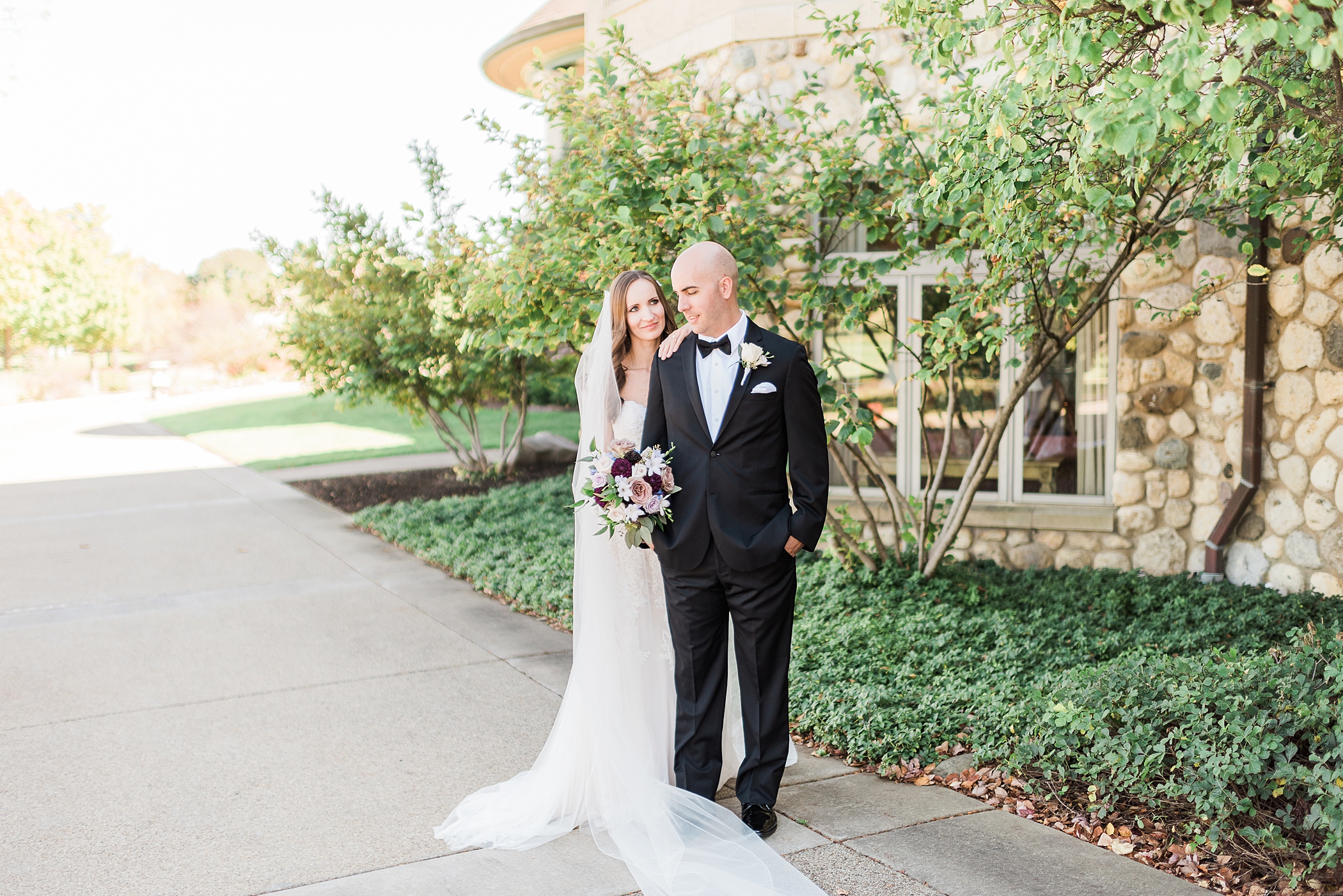 Boulder Ridge Country Club Wedding Photographer