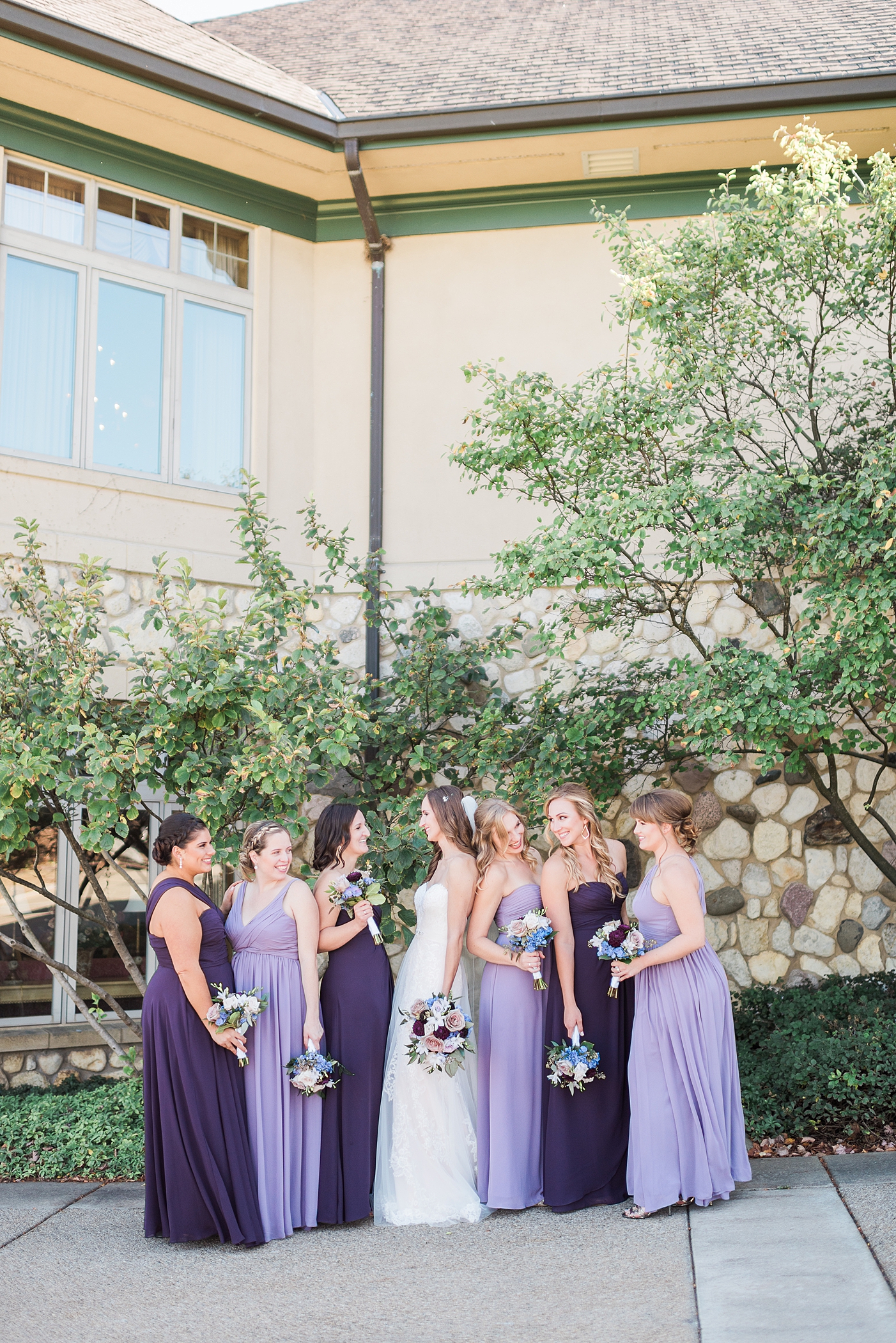 Boulder Ridge Country Club Wedding Photographer