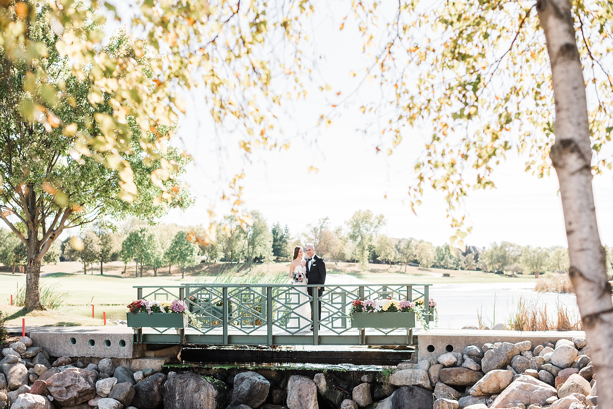 Boulder Ridge Country Club Wedding Photographer