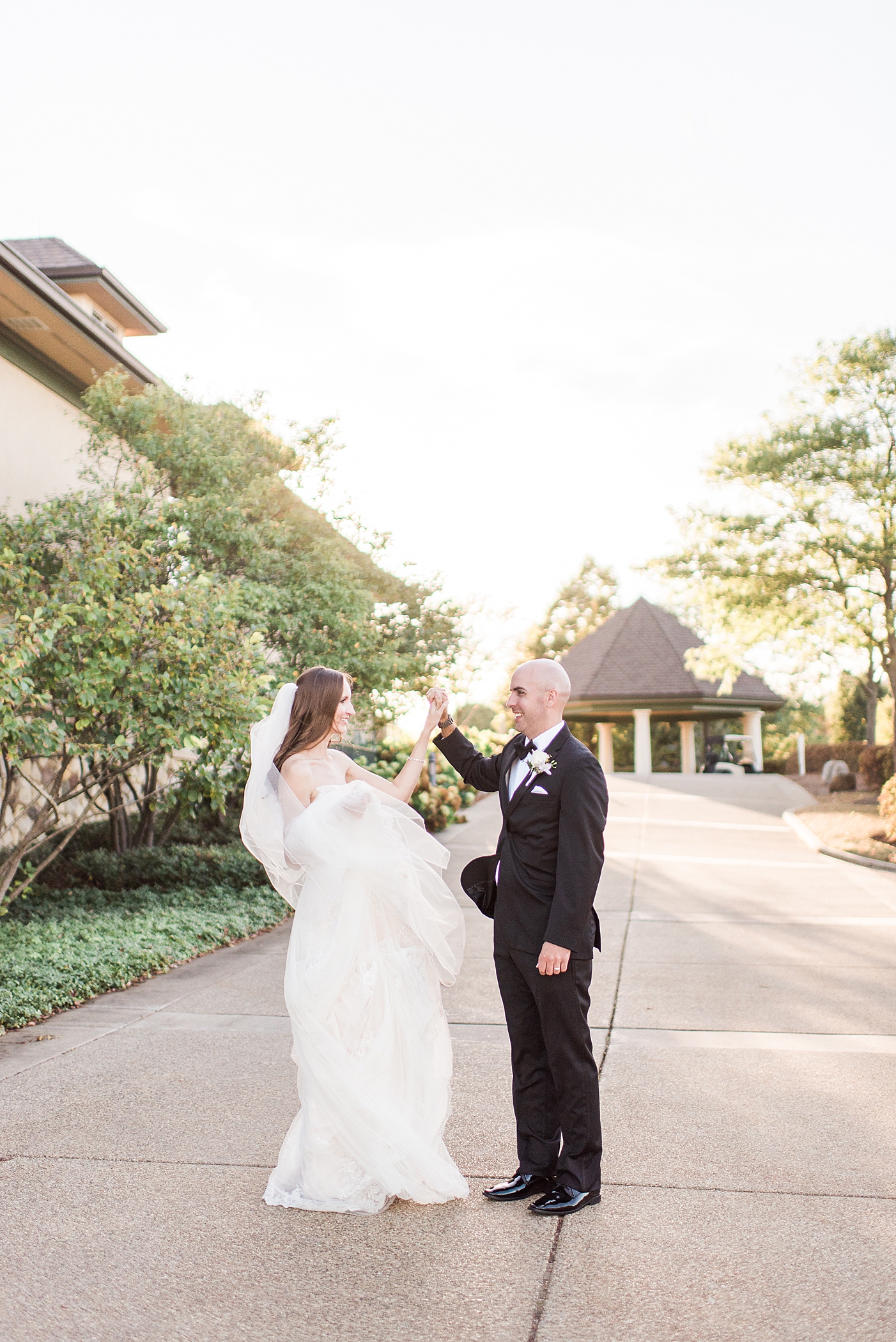 Boulder Ridge Country Club Wedding Photographer