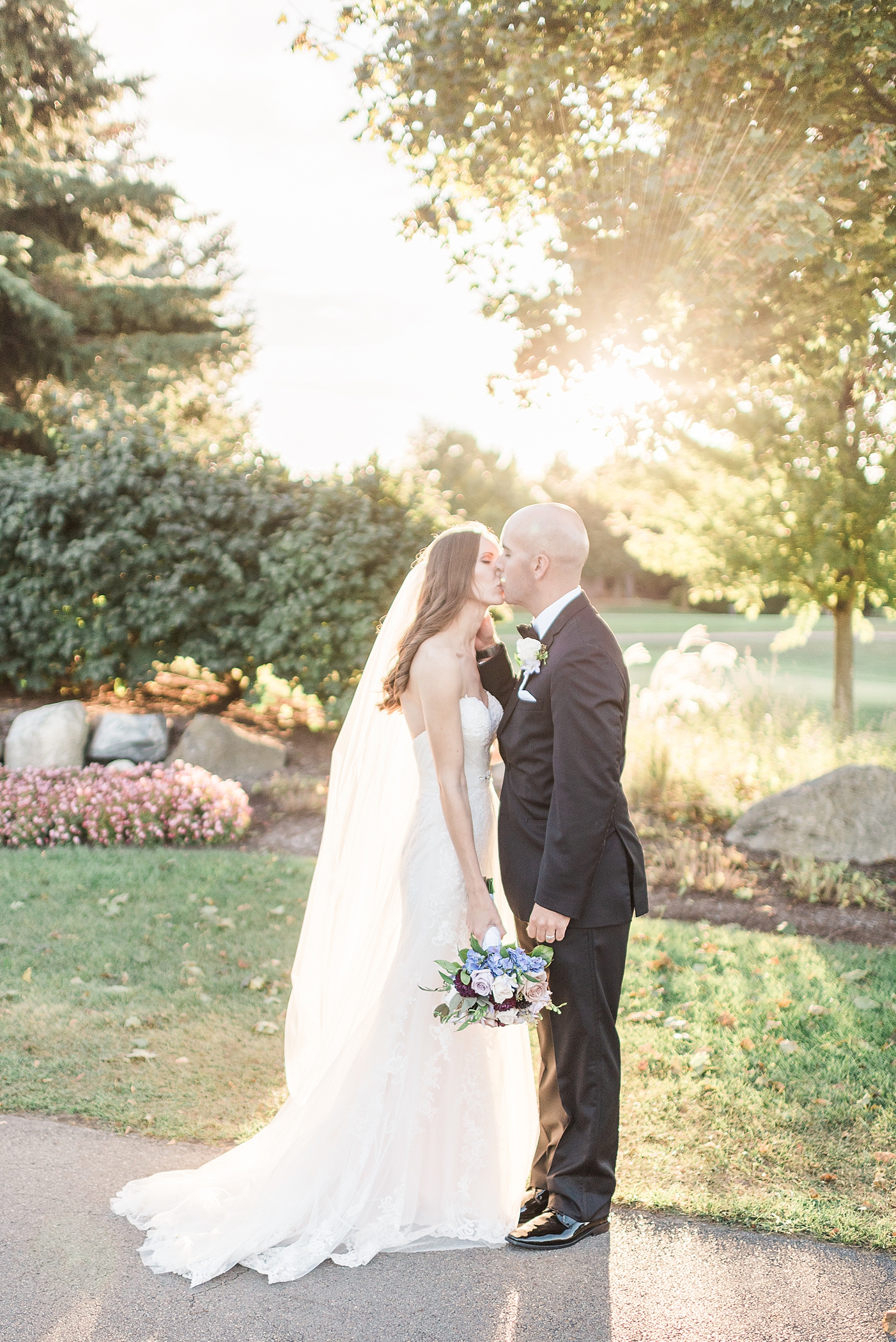 Boulder Ridge Country Club Wedding Photographer