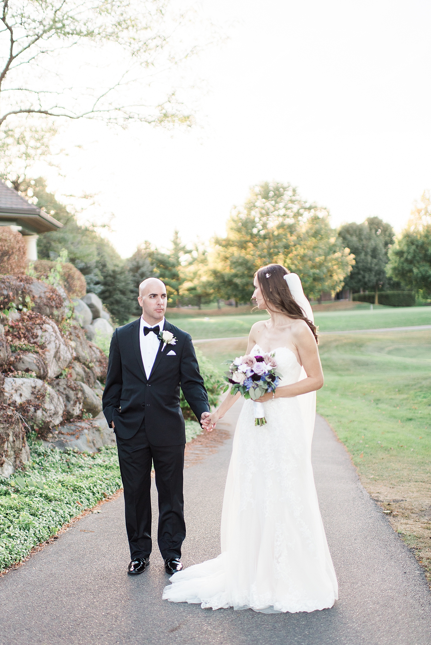 Boulder Ridge Country Club Wedding Photographer