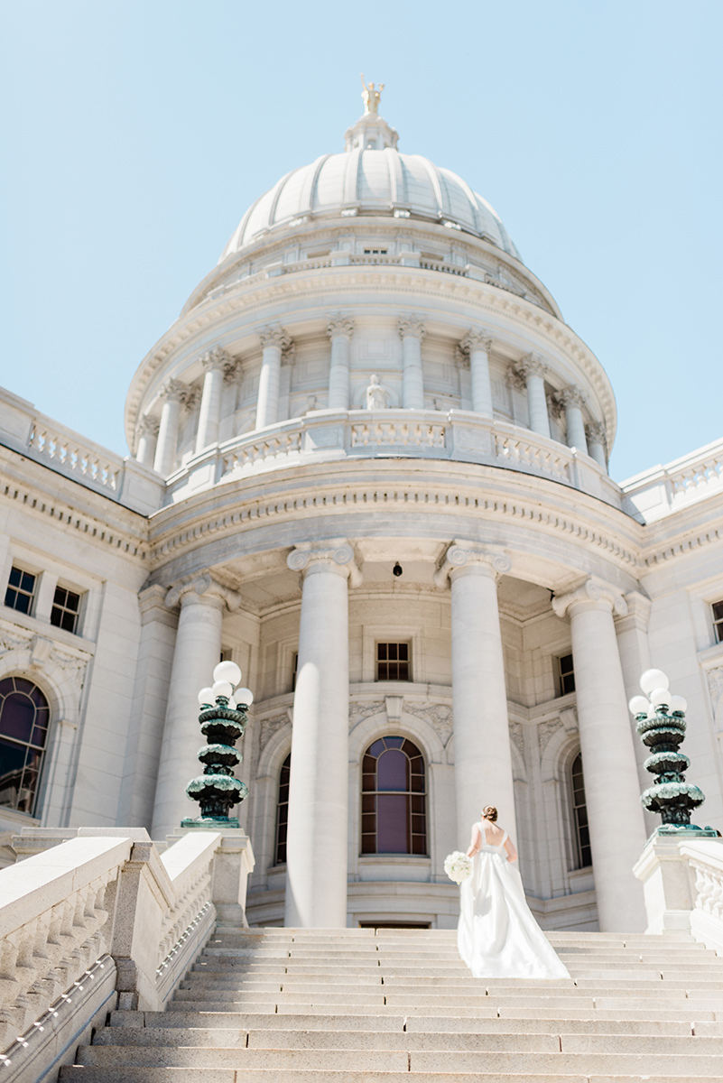 Madison, WI Wedding Photographers - Larissa Marie Photography