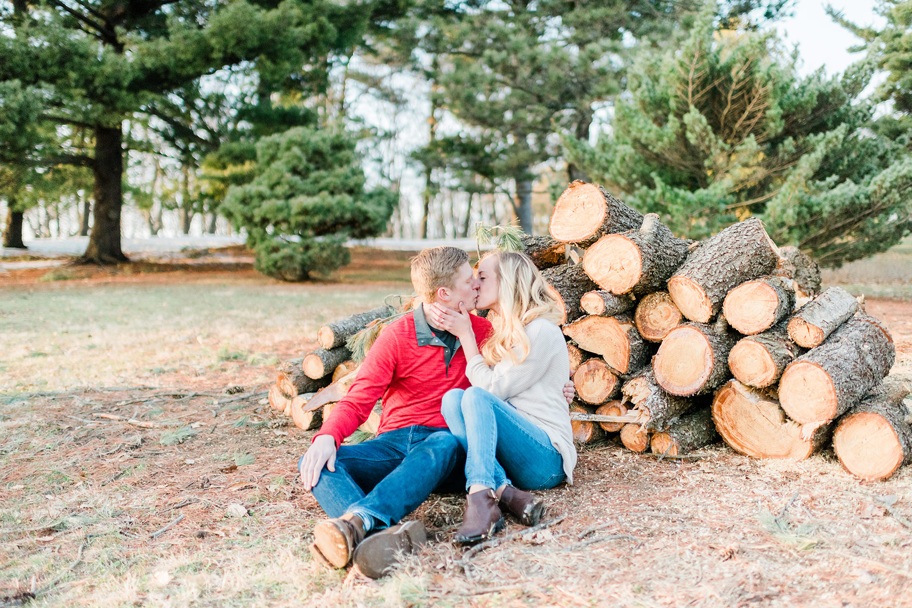 Madison, WI Engagement Photographers - Larissa Marie Photography