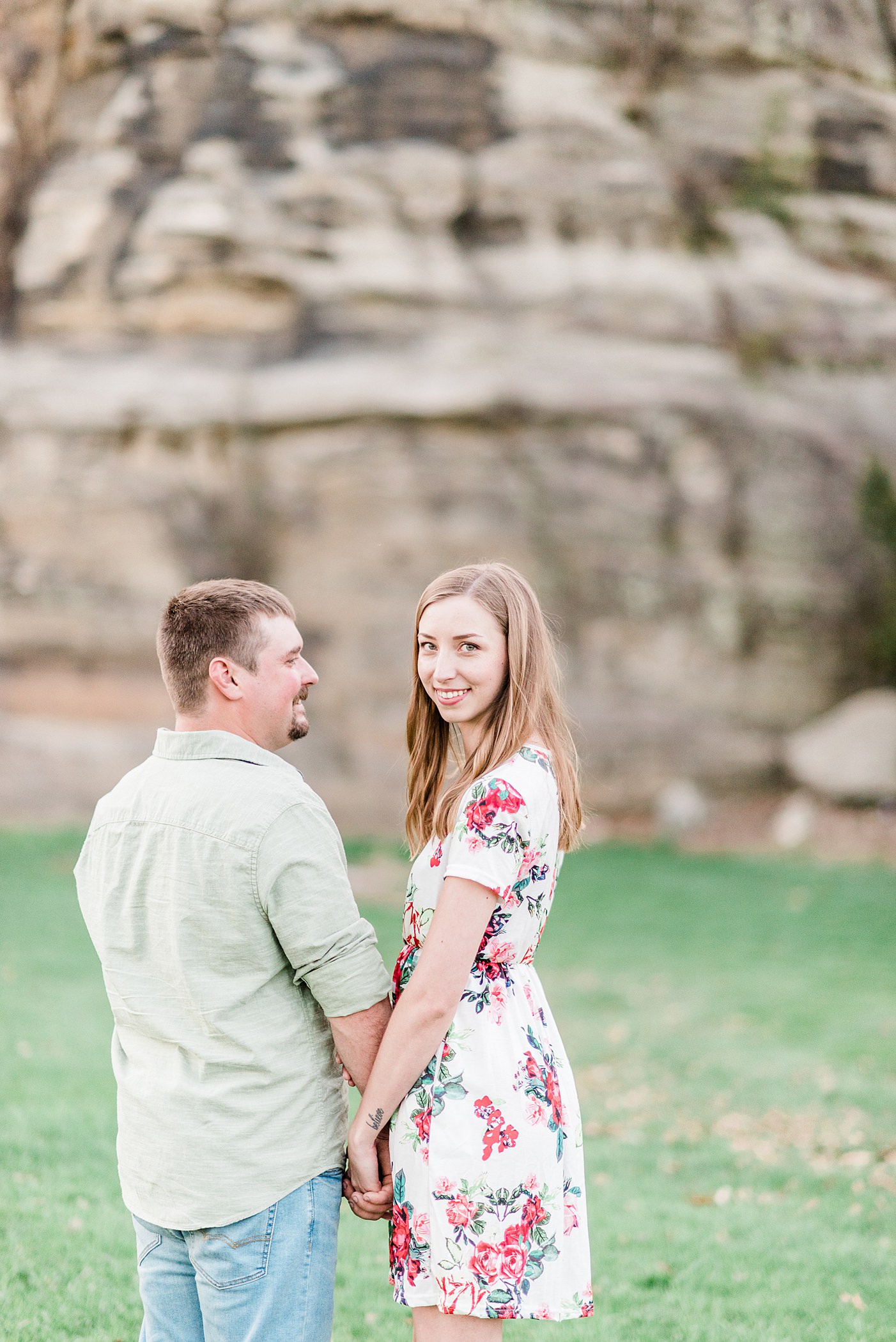 Mauston, WI Engagement Photographer - Larissa Marie Photography