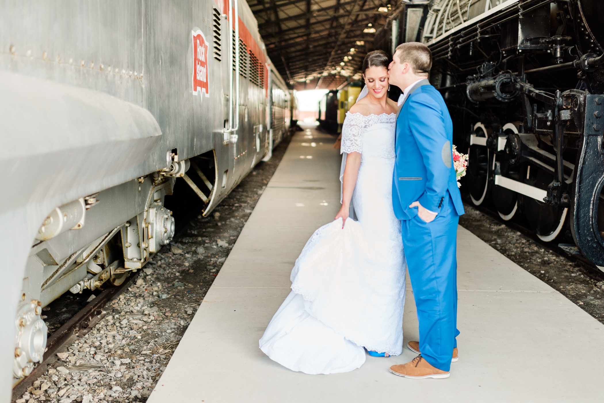 Green Bay, WI Wedding Photographers - Larissa Marie Photography