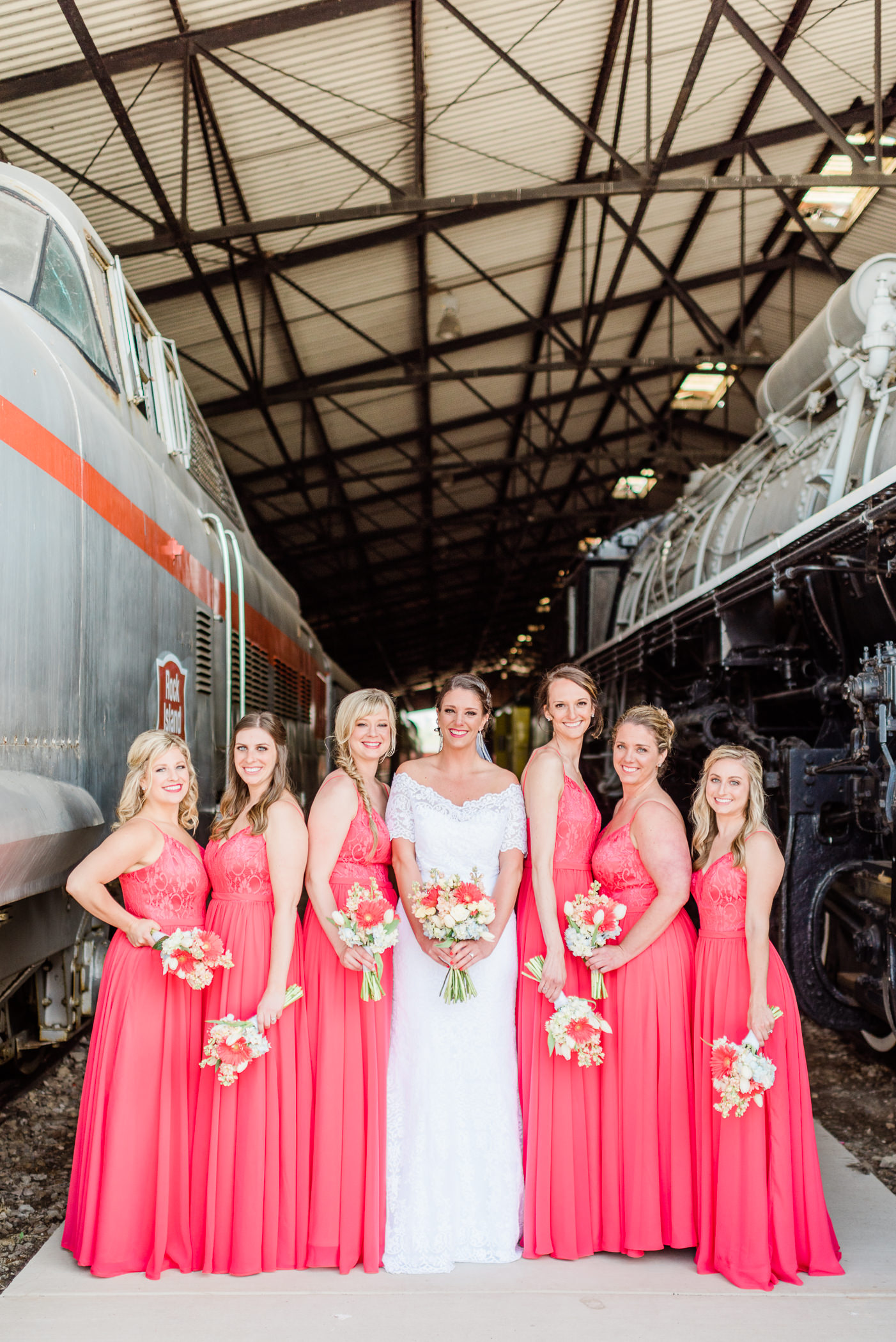 Green Bay, WI Wedding Photographers - Larissa Marie Photography