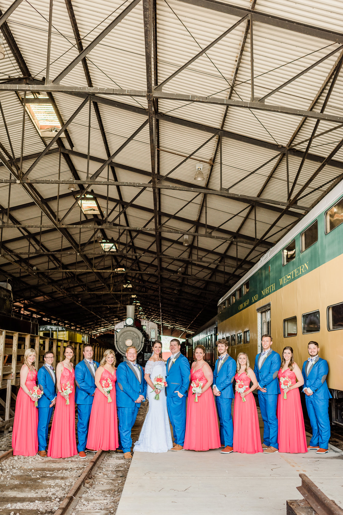 Green Bay, WI Wedding Photographers - Larissa Marie Photography