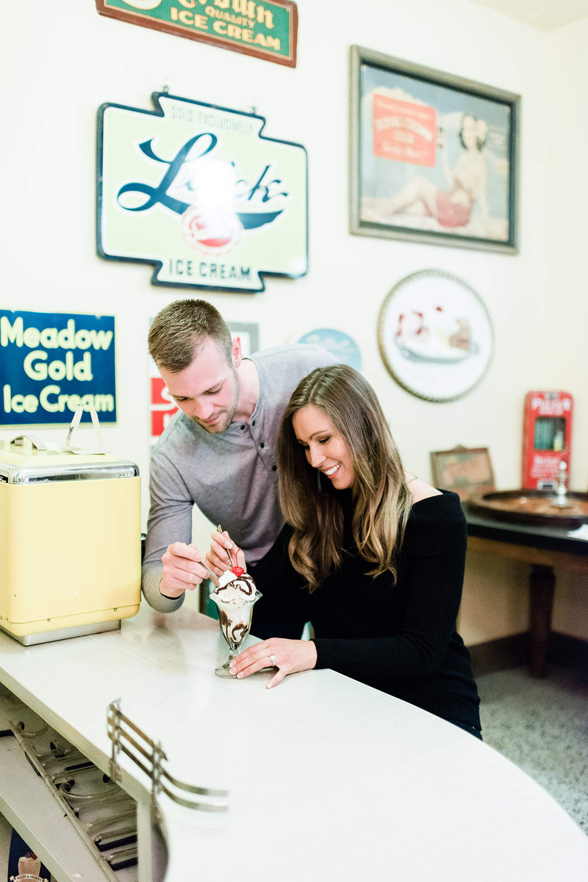 Elkhart Lake Engagement Session - Larissa Marie Photography