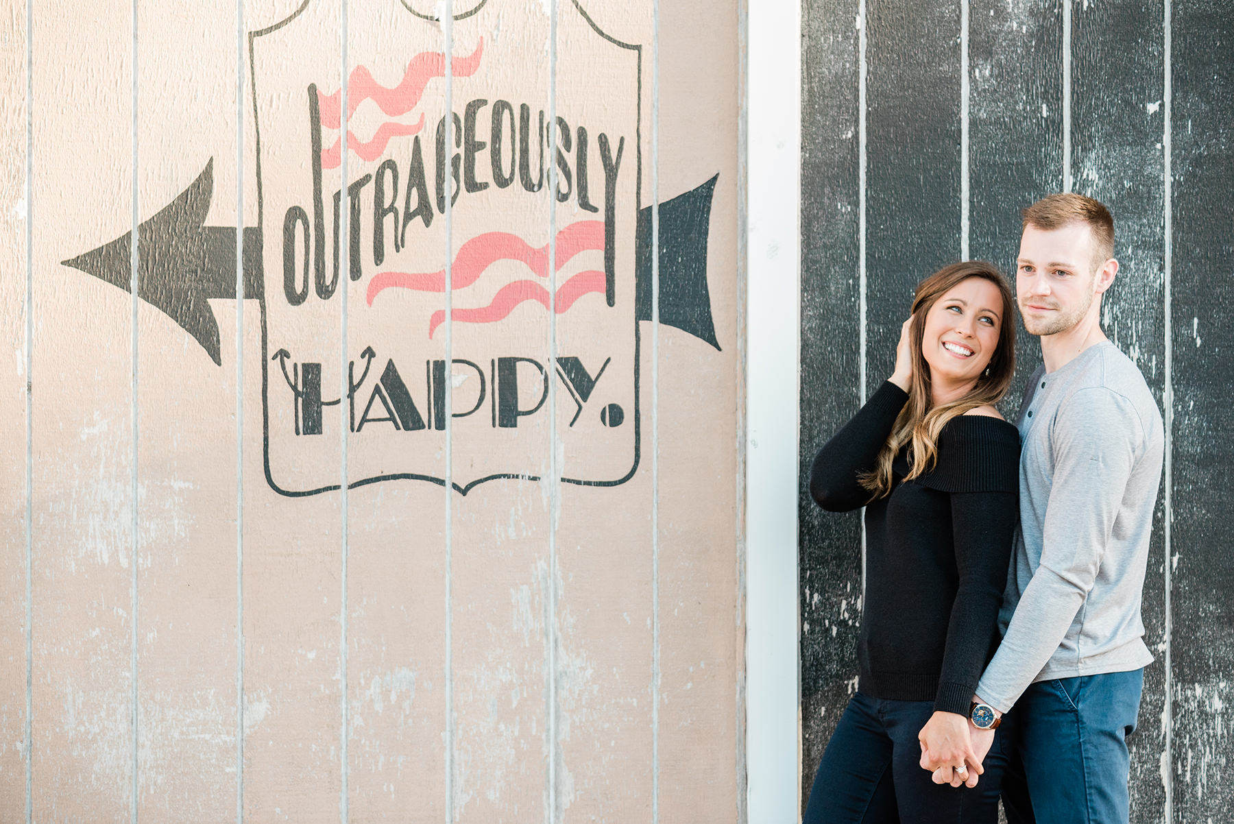 Elkhart Lake Engagement Session - Larissa Marie Photography