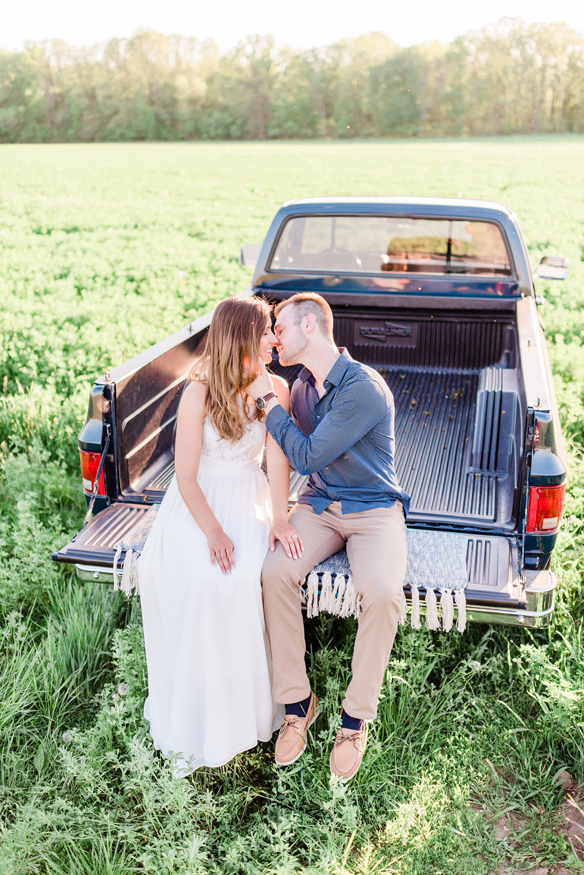 Elkhart Lake Engagement Session - Larissa Marie Photography