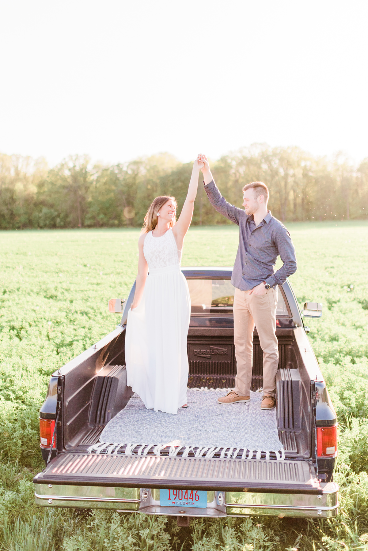 Elkhart Lake Engagement Session - Larissa Marie Photography