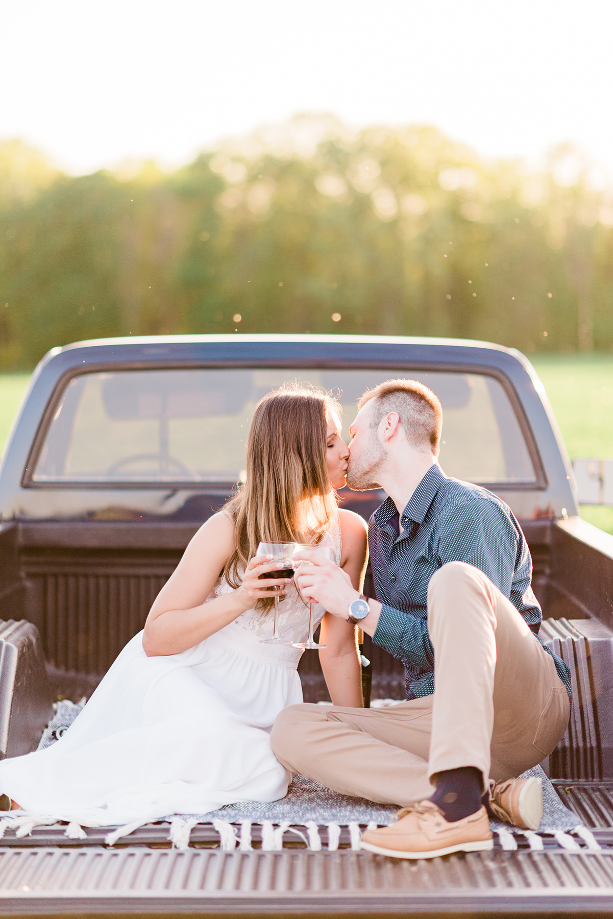 Elkhart Lake Engagement Session - Larissa Marie Photography