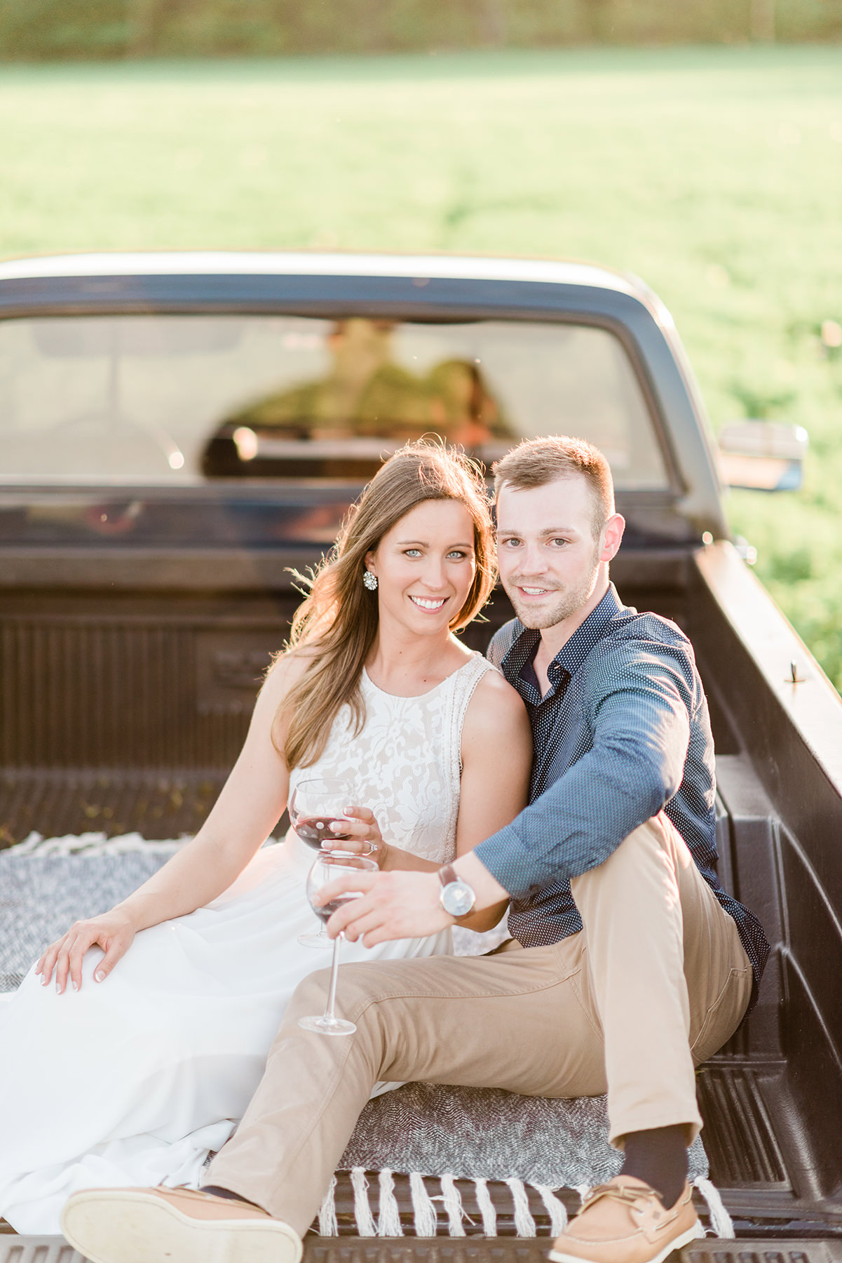 Elkhart Lake Engagement Session - Larissa Marie Photography