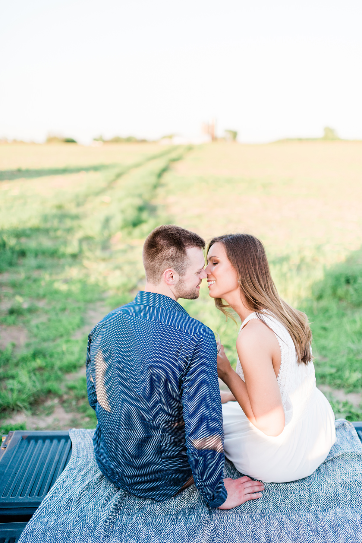 Elkhart Lake Engagement Session - Larissa Marie Photography