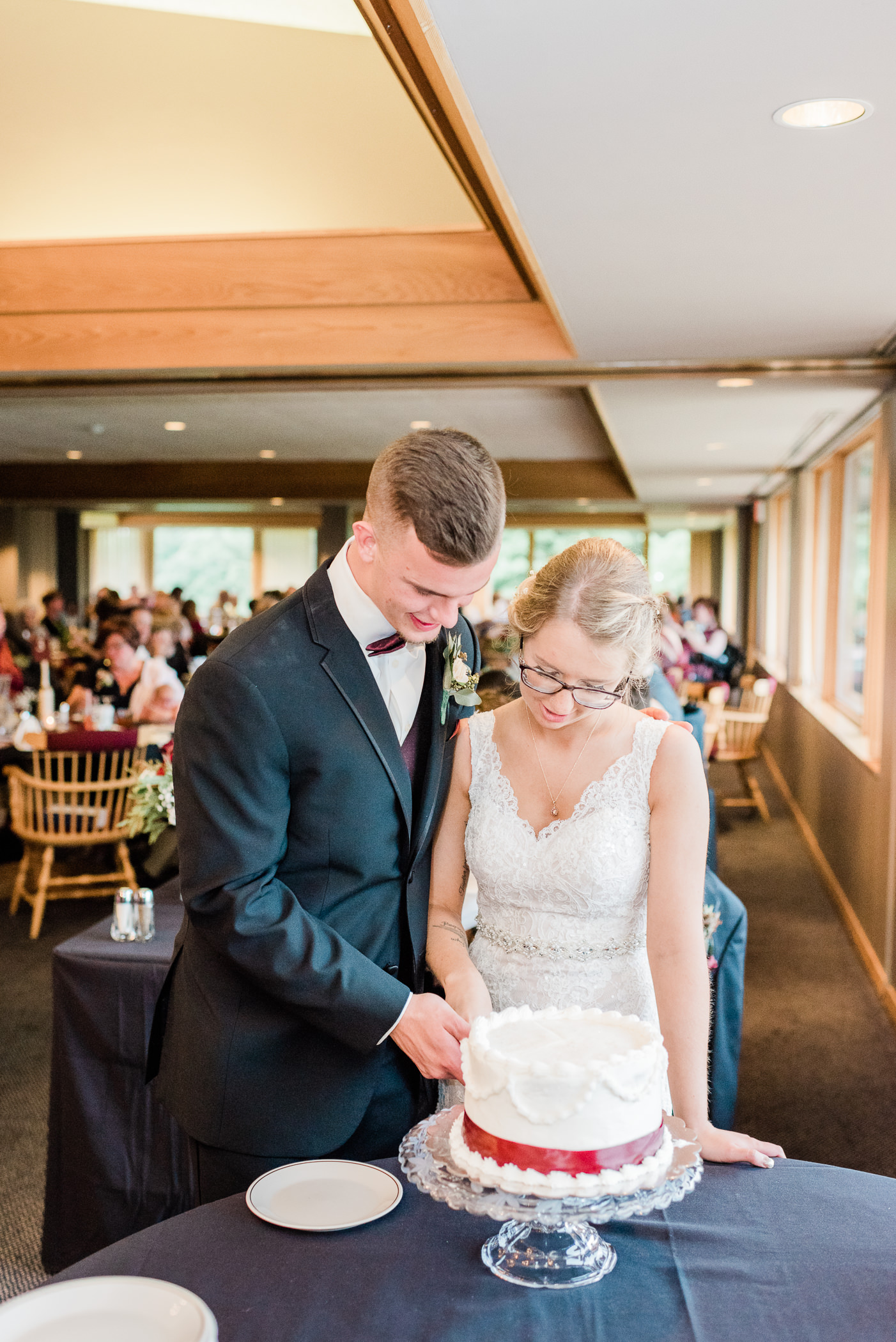 Bull's Eye Country Club, Wisconsin Rapids, WI Wedding Photographers