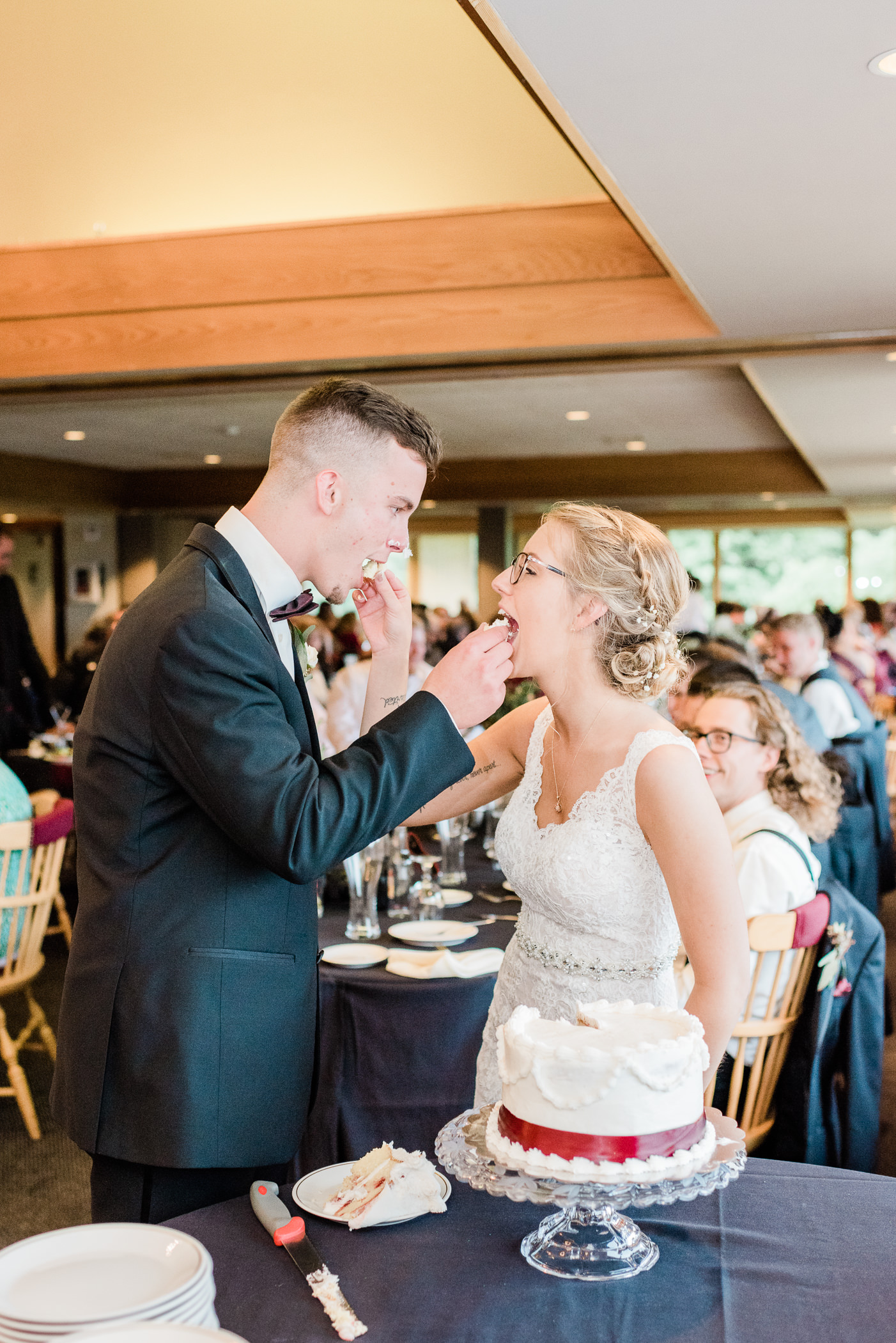 Bull's Eye Country Club, Wisconsin Rapids, WI Wedding Photographers