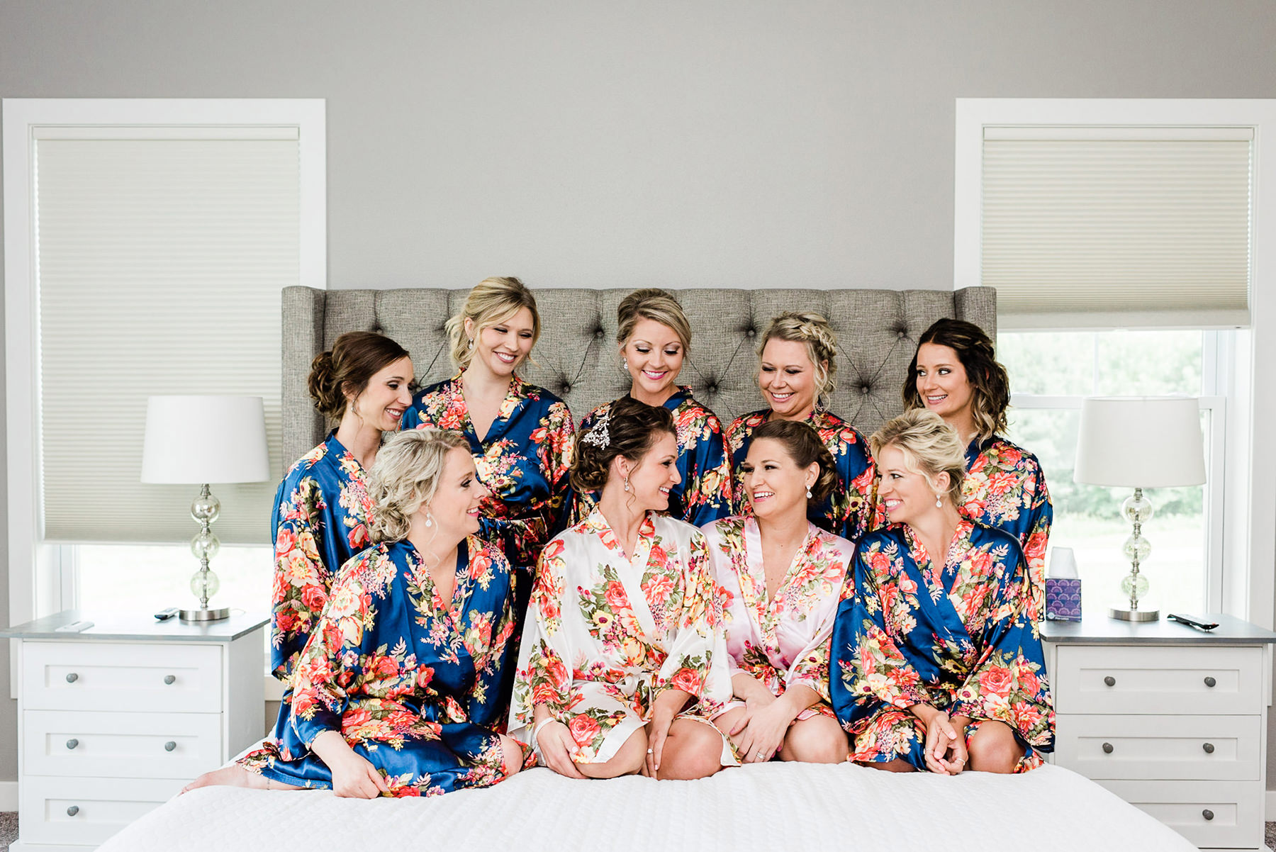 Dubuque, IA Wedding Photographers - Larissa Marie Photography