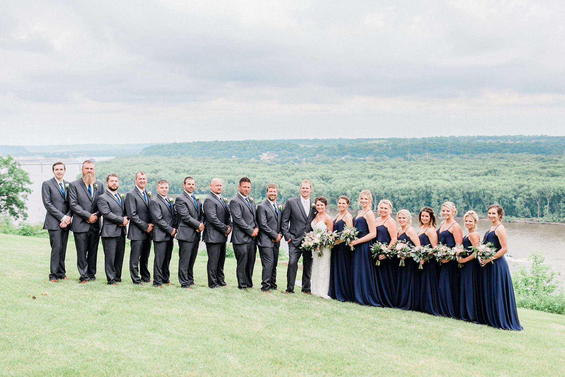 Dubuque, IA Wedding Photographers - Larissa Marie Photography