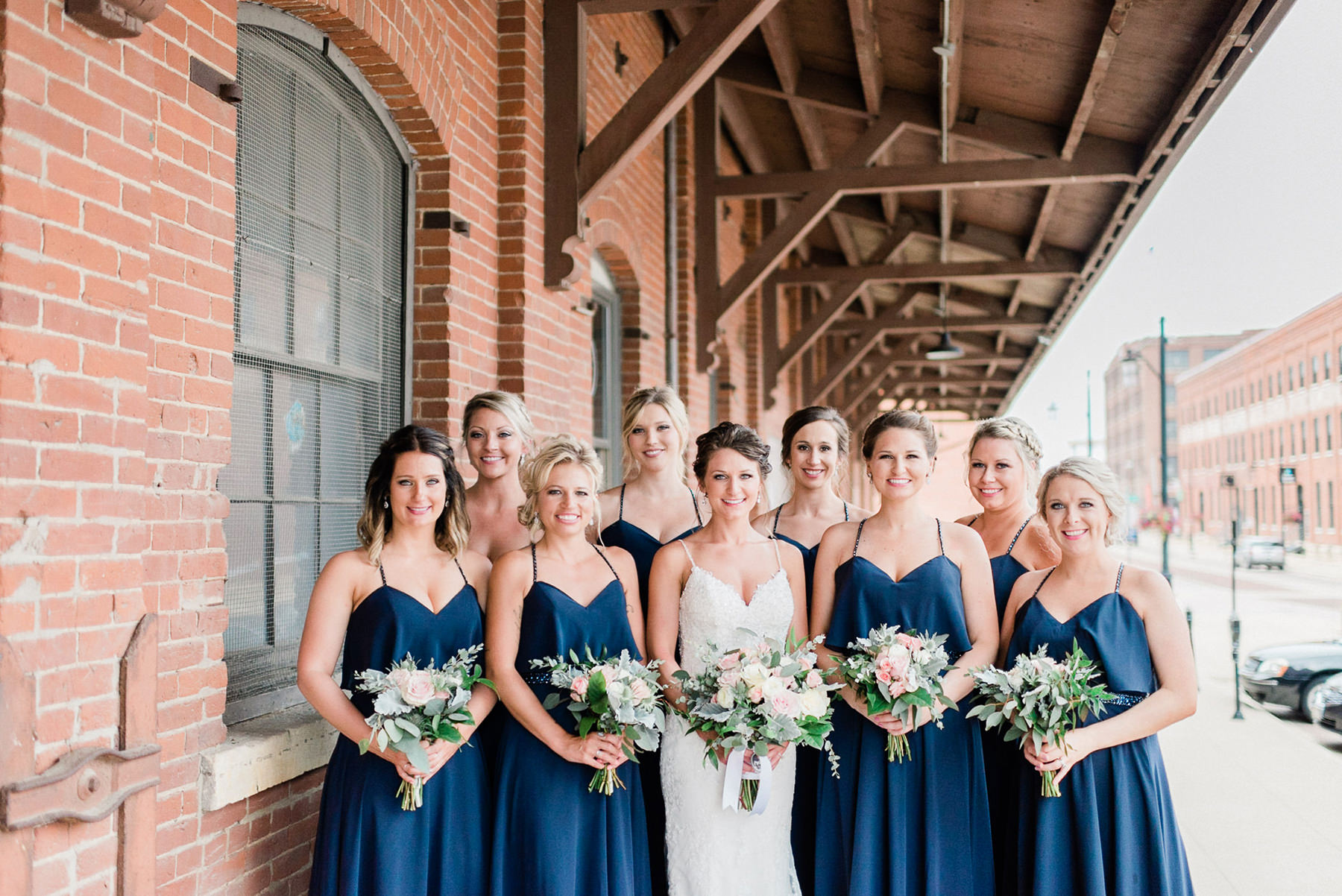 Dubuque, IA Wedding Photographers - Larissa Marie Photography