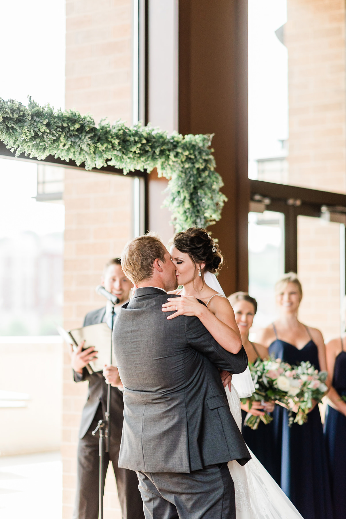 Diamond Jo Casino Wedding Photographer - Larissa Marie Photography