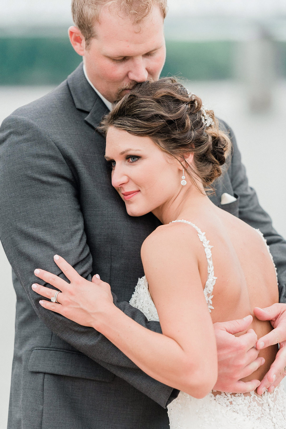 Diamond Jo Casino Wedding Photographer - Larissa Marie Photography