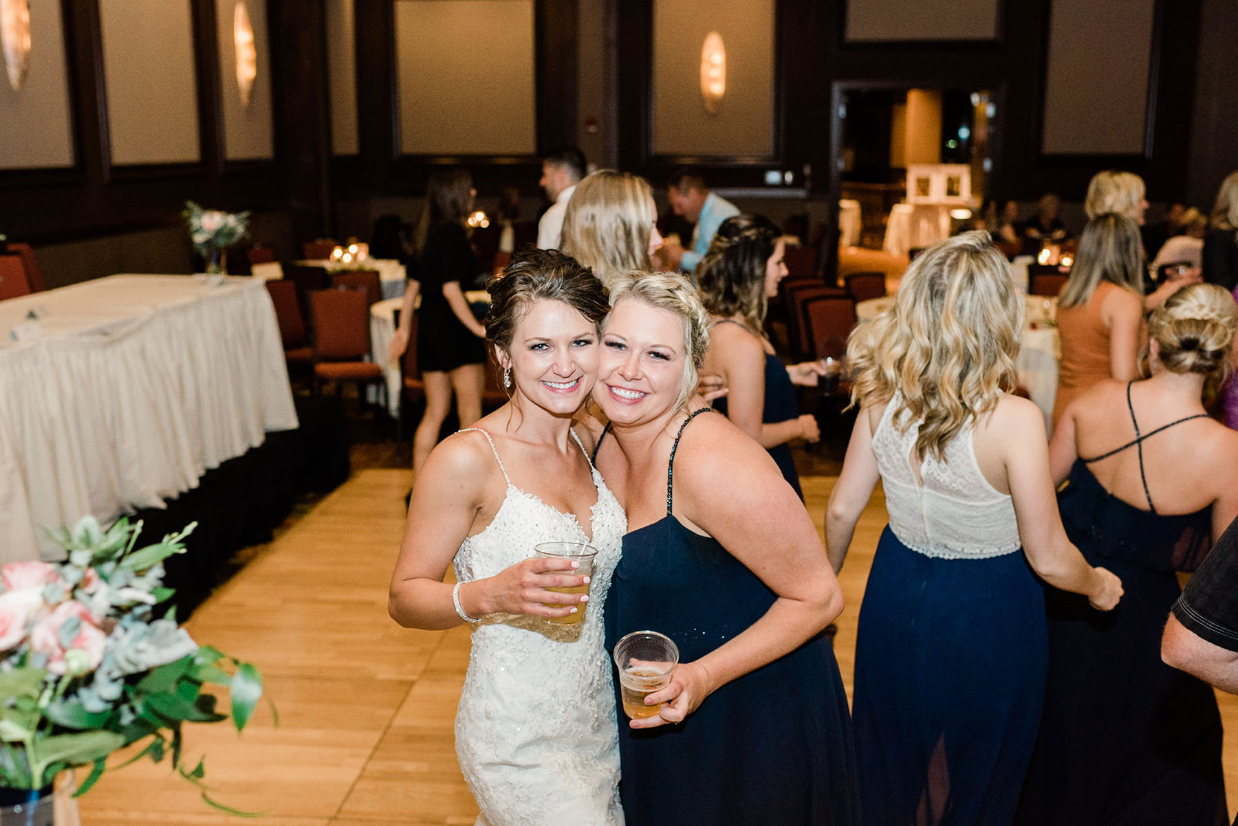 Diamond Jo Casino Wedding Photographer - Larissa Marie Photography