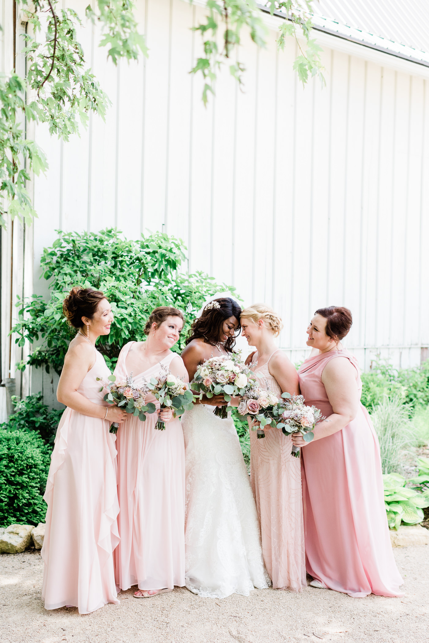 Gatherings on the Ridge Wedding Photographers - Larissa Marie Photography