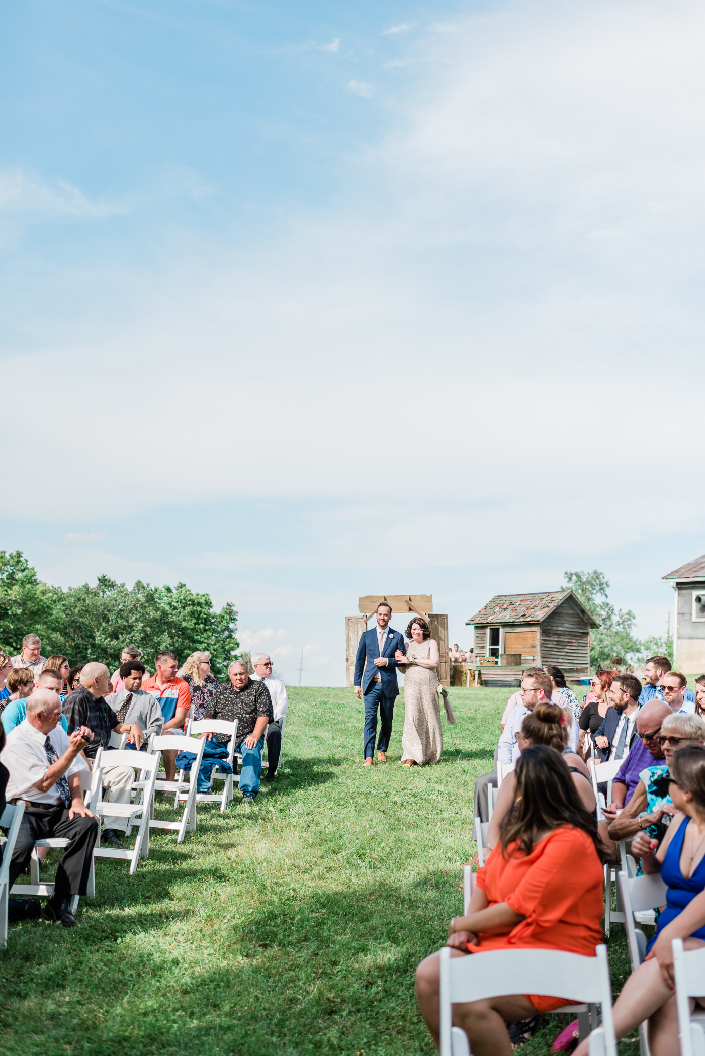 Gatherings on the Ridge Wedding Photographers - Larissa Marie Photography