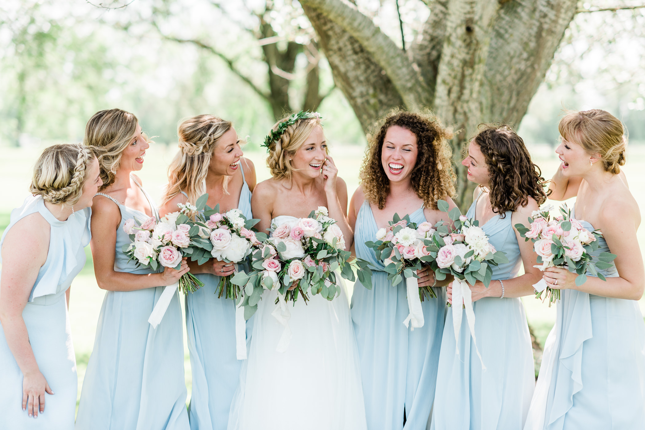 Lake Windsor Country Club Wedding Photographers - Larissa Marie Photography