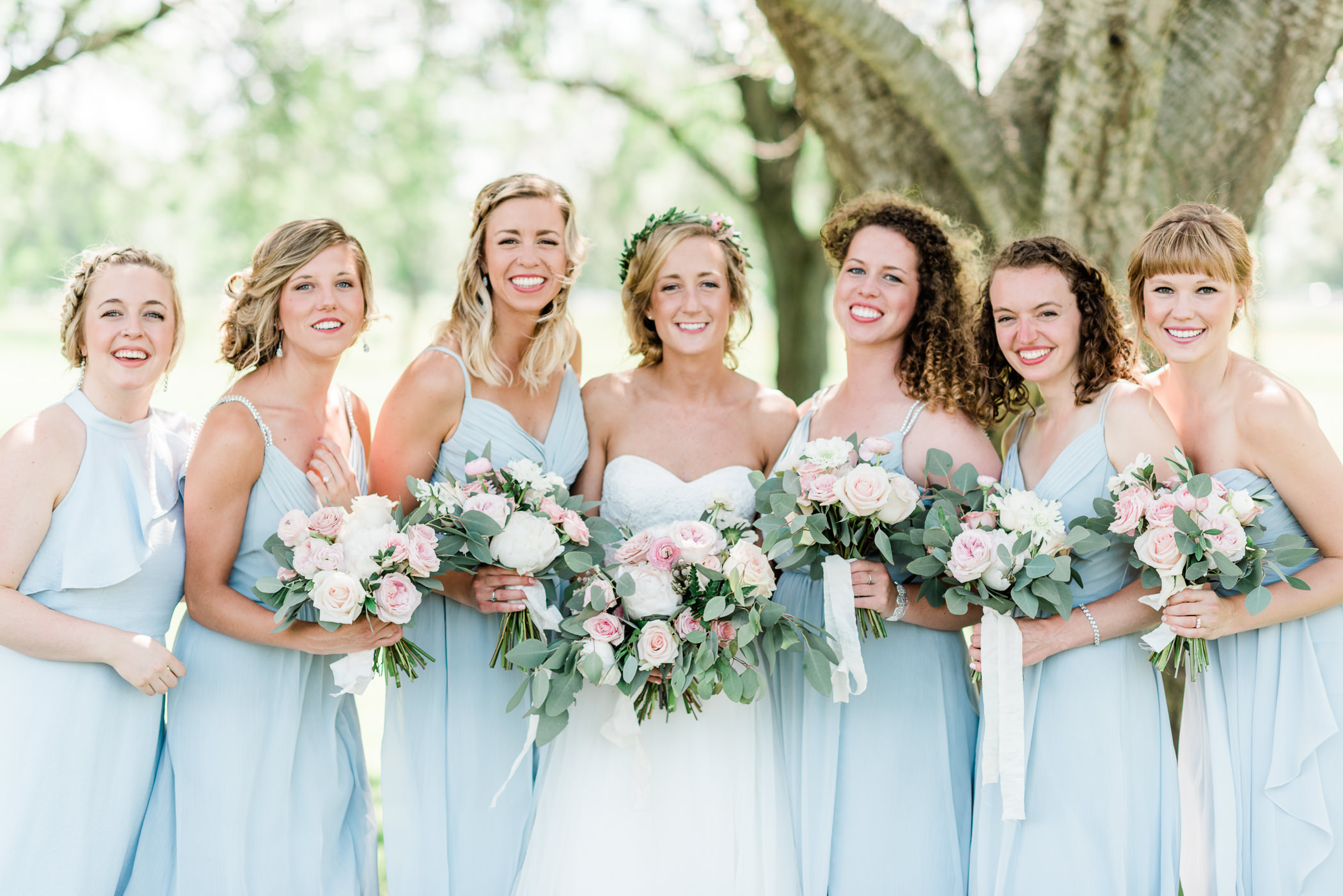 Lake Windsor Country Club Wedding Photographers - Larissa Marie Photography