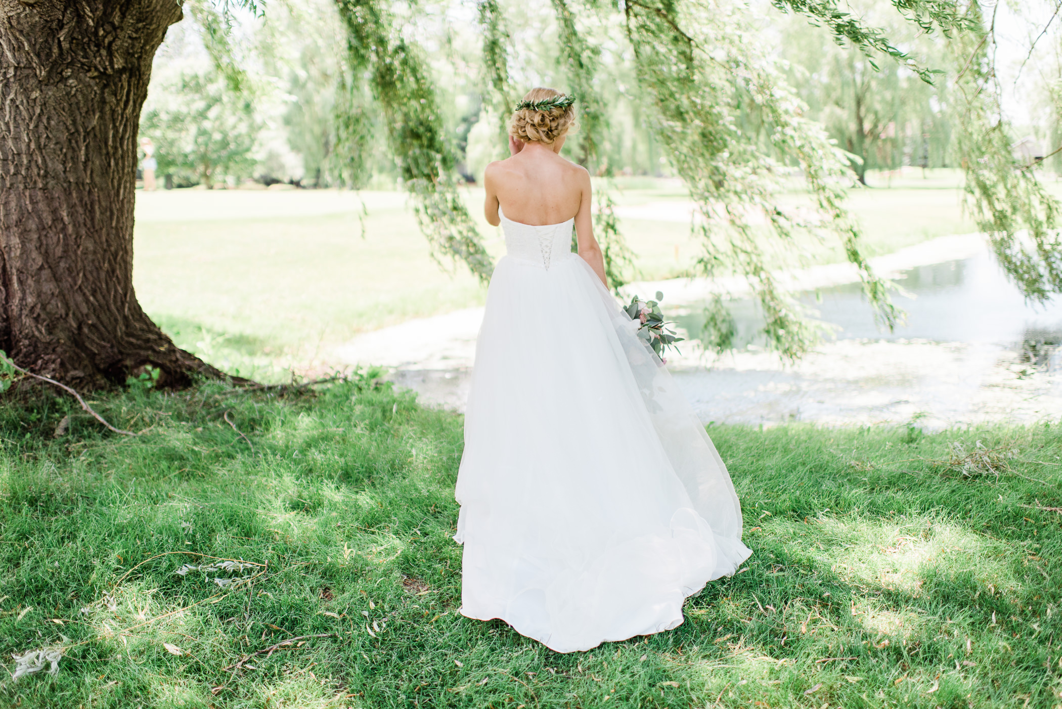 Lake Windsor Country Club Wedding Photographers - Larissa Marie Photography