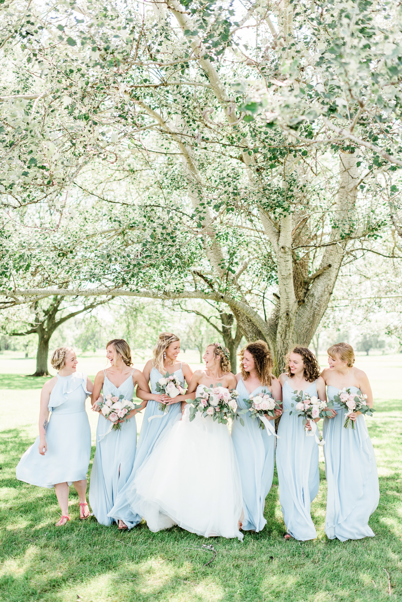 Lake Windsor Country Club Wedding Photographer