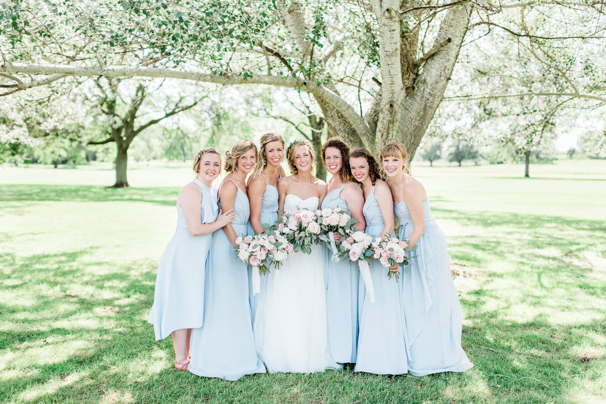 Lake Windsor Country Club Wedding Photographers - Larissa Marie Photography