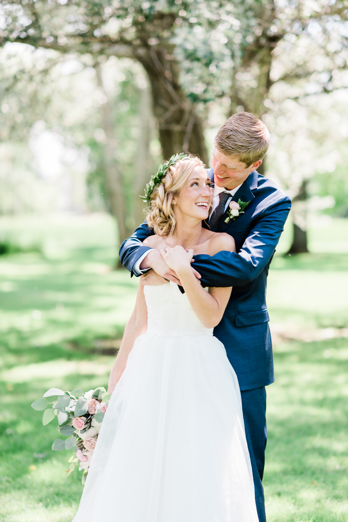 Lake Windsor Country Club Wedding Photographers - Larissa Marie Photography