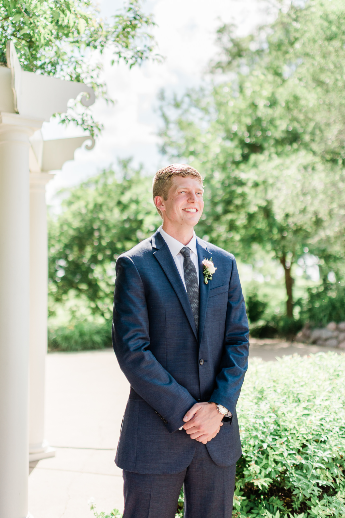 Lake Windsor Country Club Wedding Photographers - Larissa Marie Photography