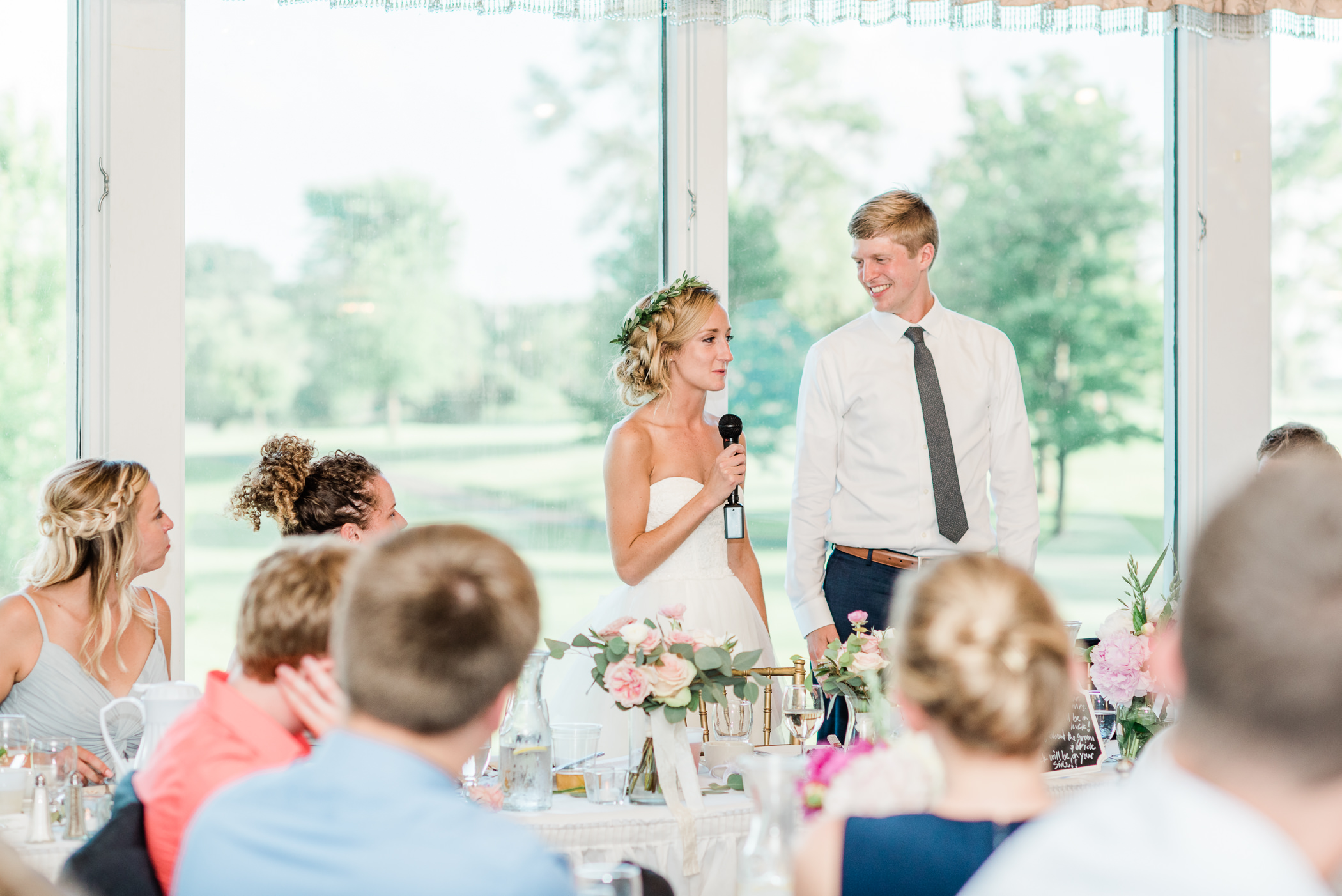 Lake Windsor Country Club Wedding Photographers - Larissa Marie Photography