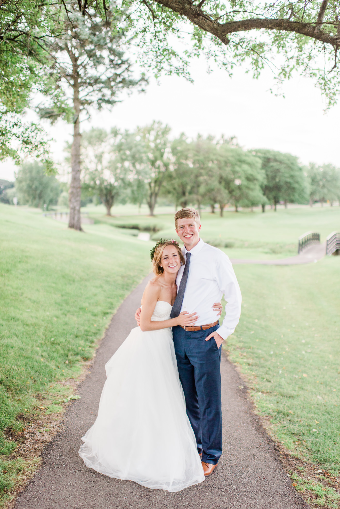 Lake Windsor Country Club Wedding Photographers - Larissa Marie Photography